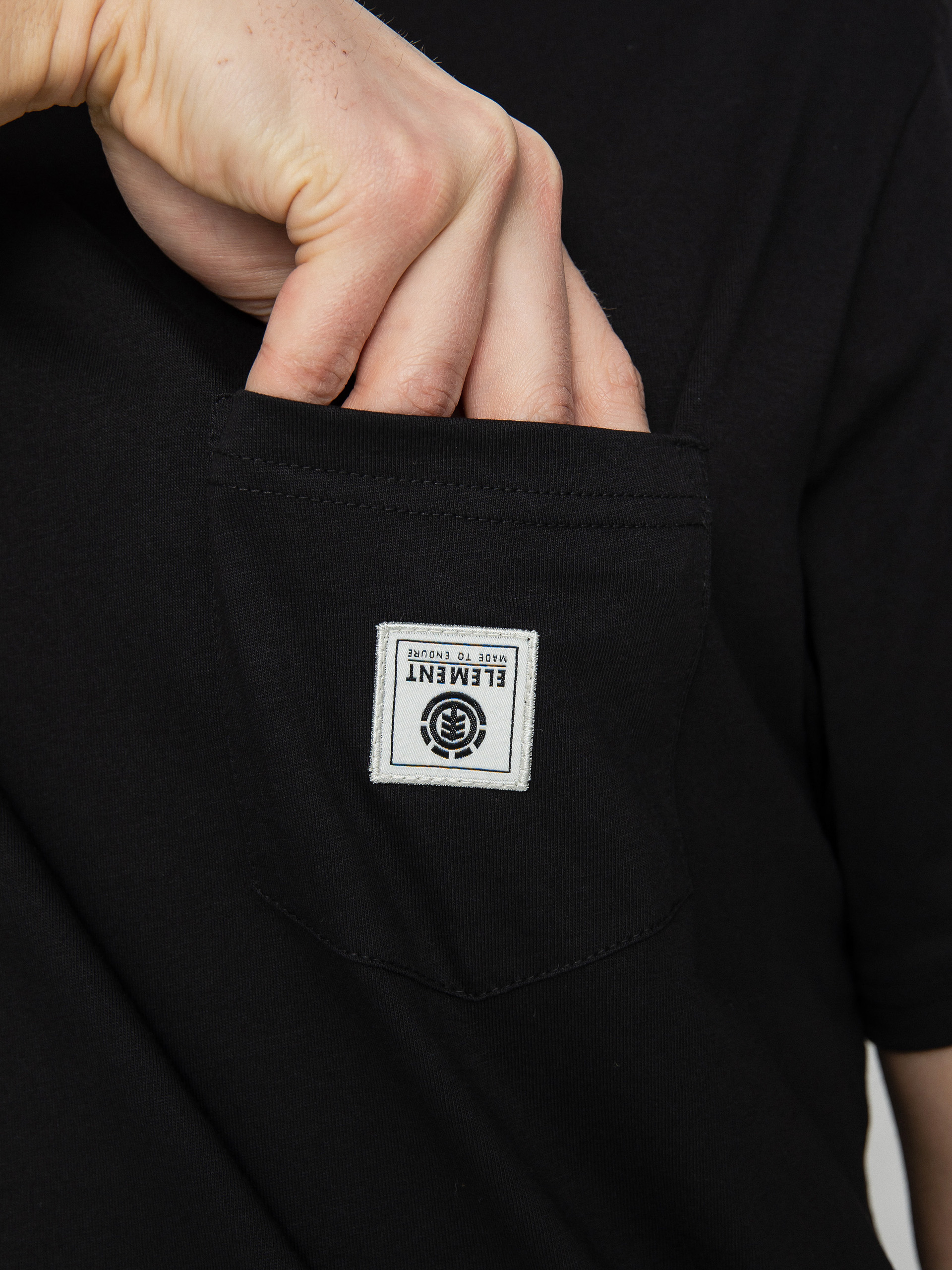 T-shirt Element Basic Pocket Label S (flint black)