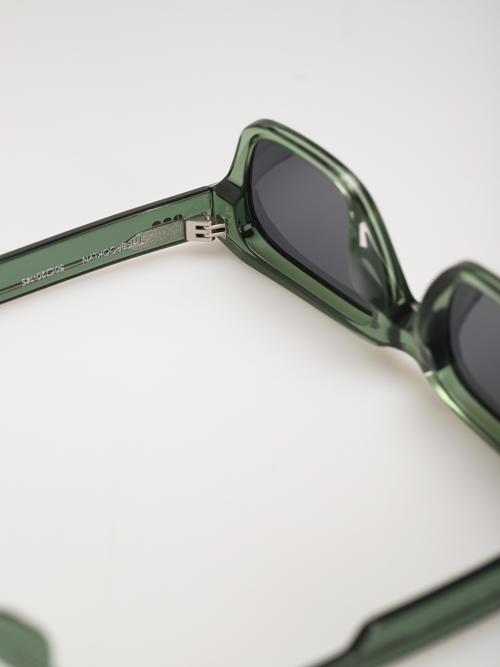 Okulary przeciwsłoneczne Komono Brooklyn (mint)