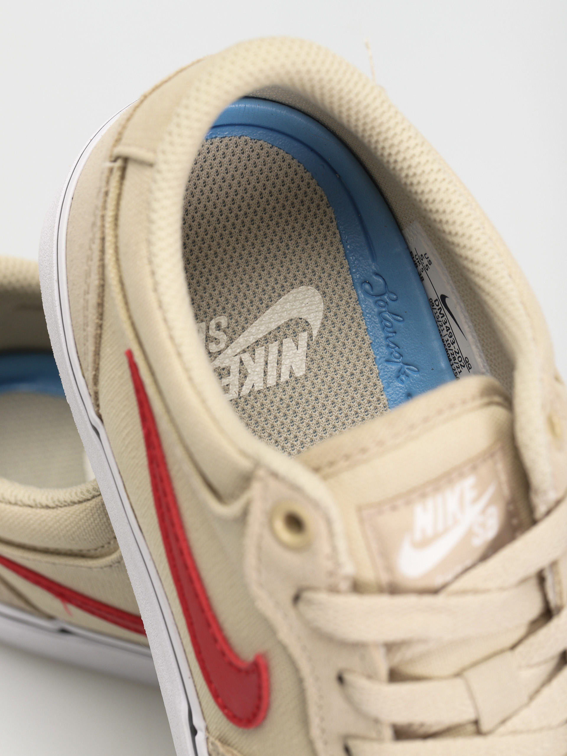 Buty Nike SB Chron 2 (rattan/university red rattan sail)
