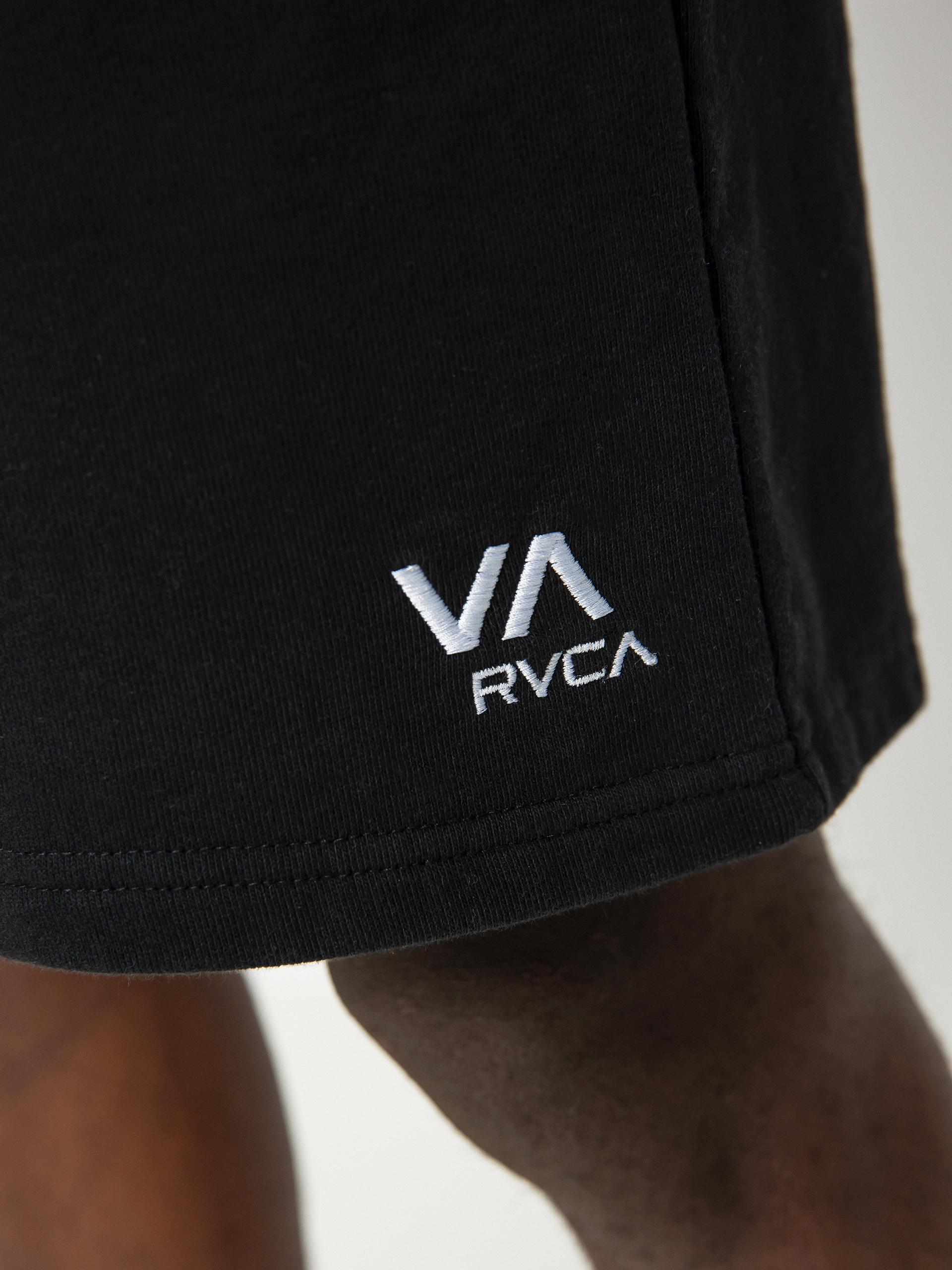 Szorty RVCA Va Essential Sweatsh (black)