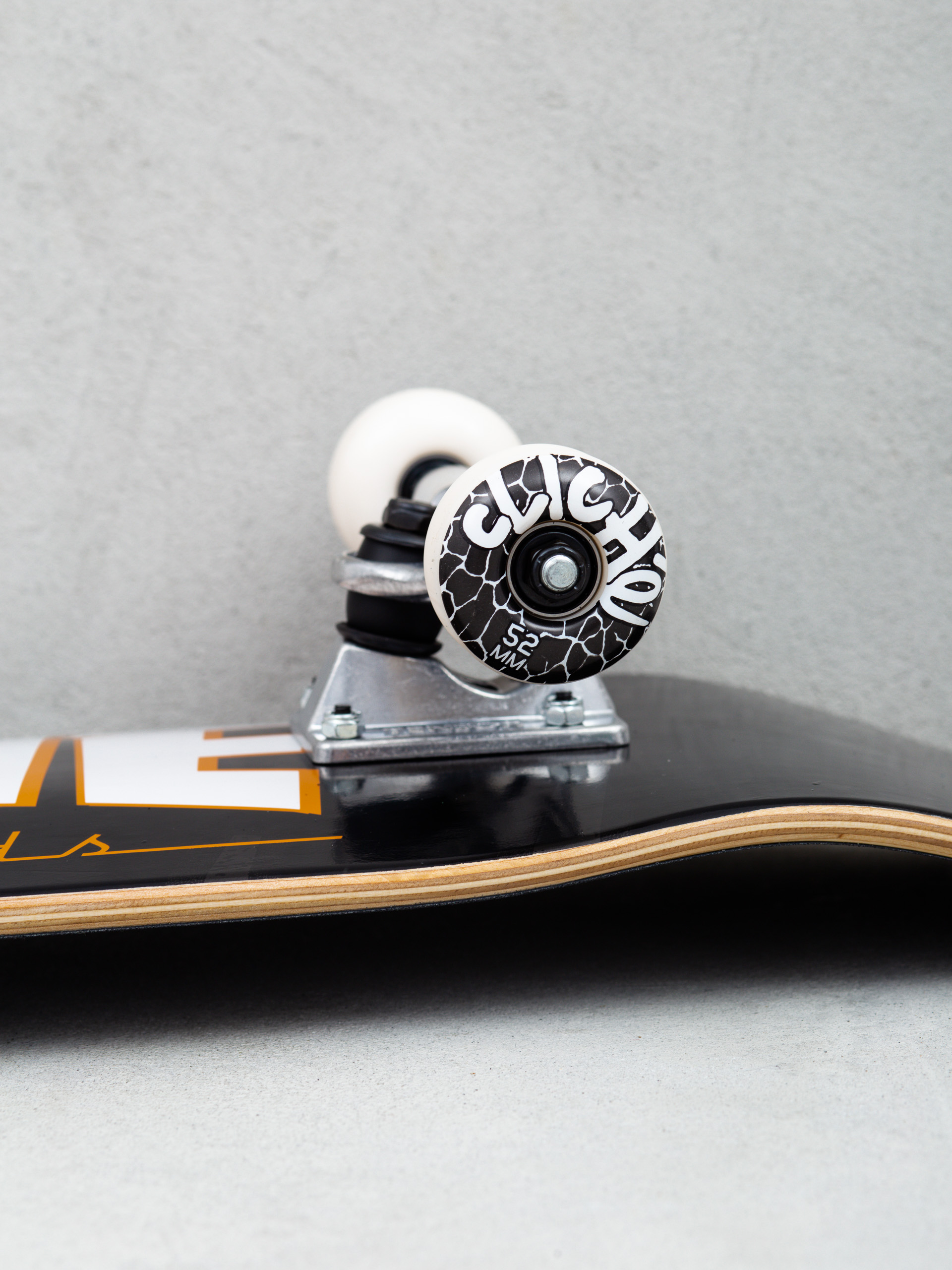 Deskorolka Cliche Banco (charcoal)