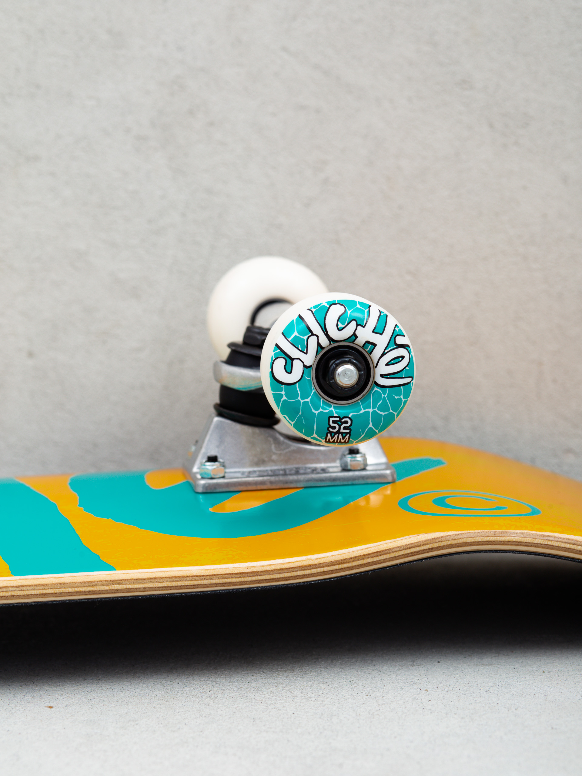 Deskorolka Cliche Handwritten (orange/teal)