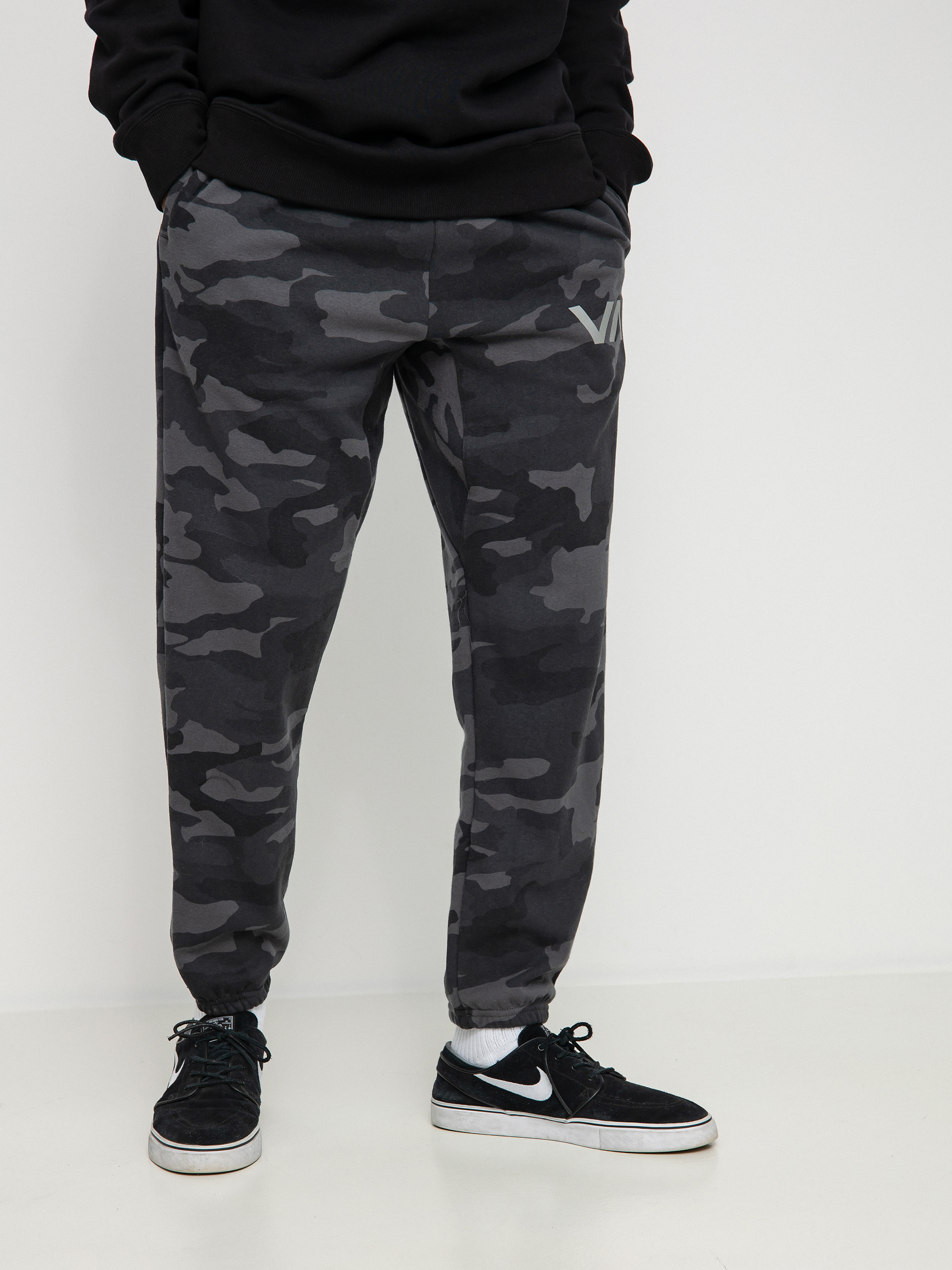 Spodnie RVCA Swift Sweat (camo)