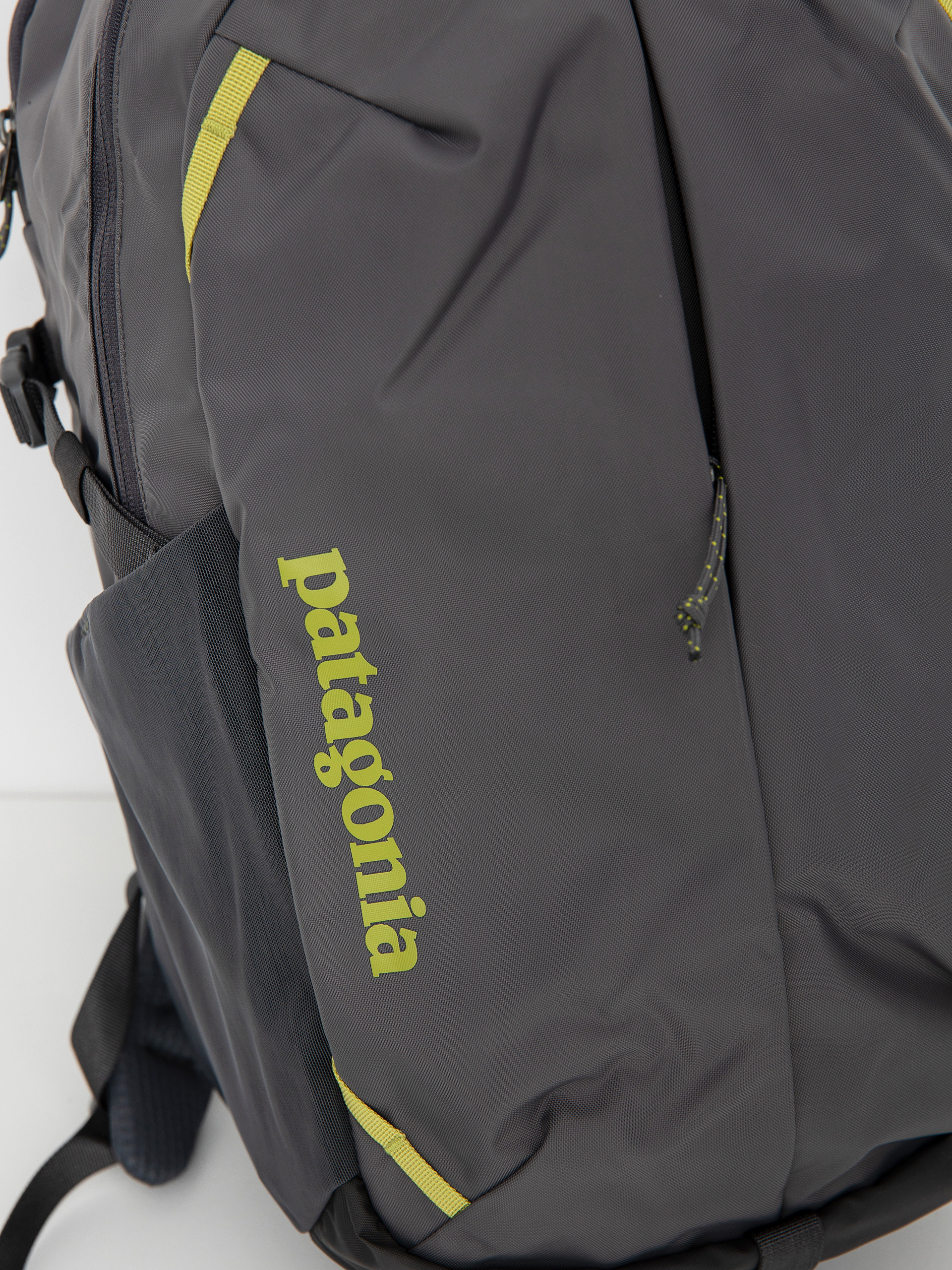 Plecak Patagonia Refugio Day Pack 26L (forge grey)