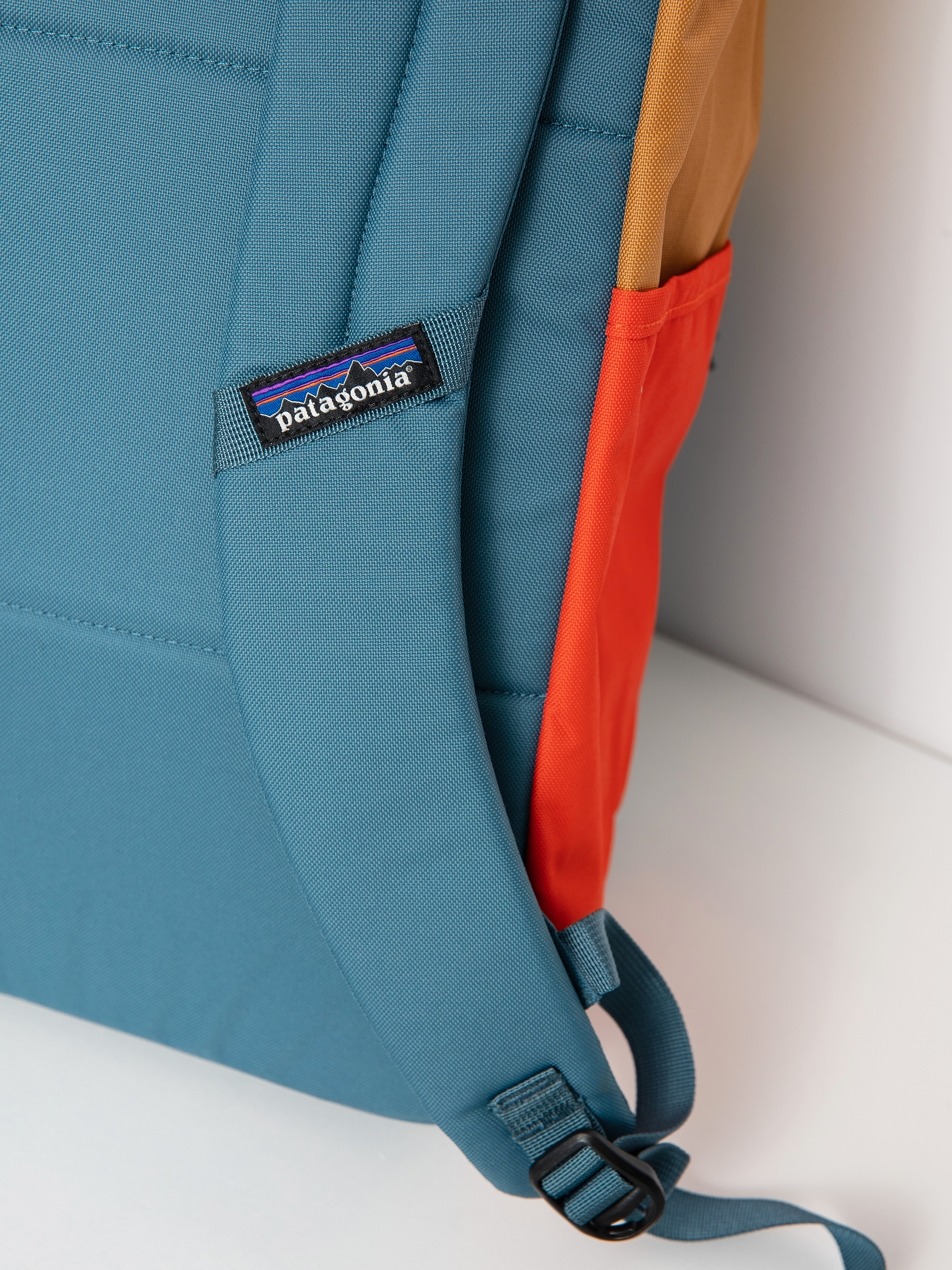 Plecak Patagonia Arbor Roll Top Pack (patchwork surfboard yellow)
