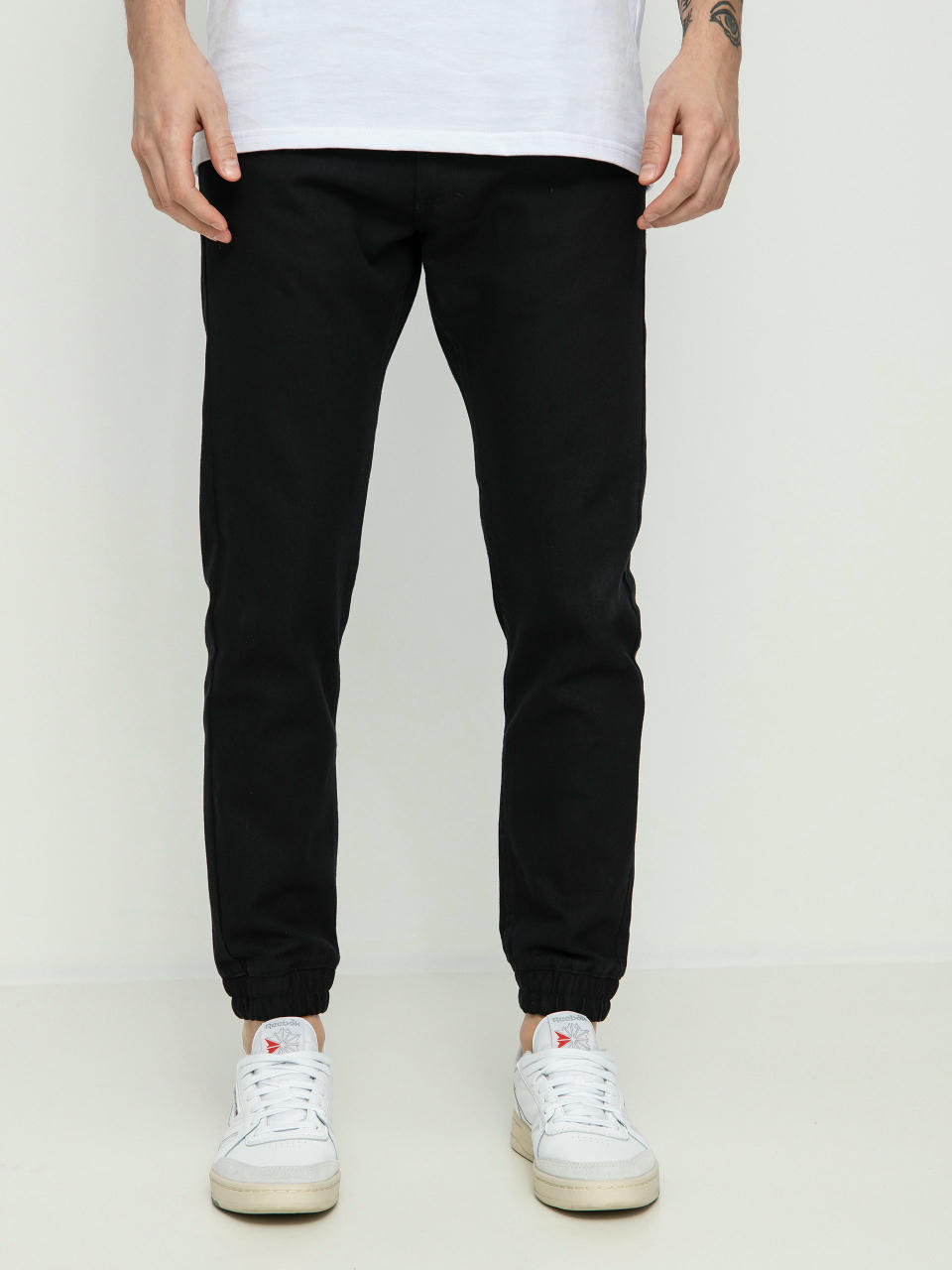 Spodnie MassDnm Base Joggers (black)