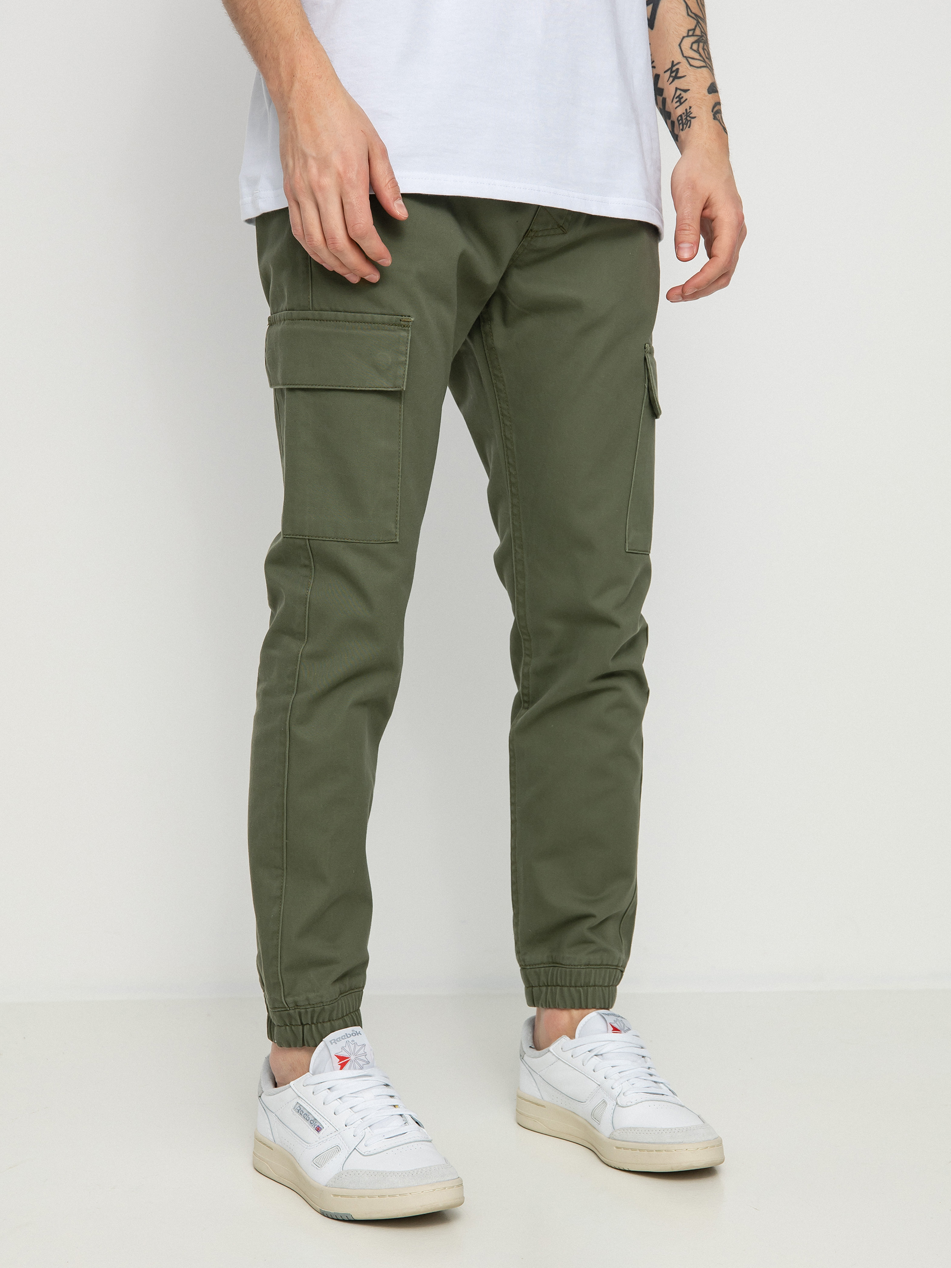 Spodnie MassDnm Cargo Joggers Sneaker Fit (olive)