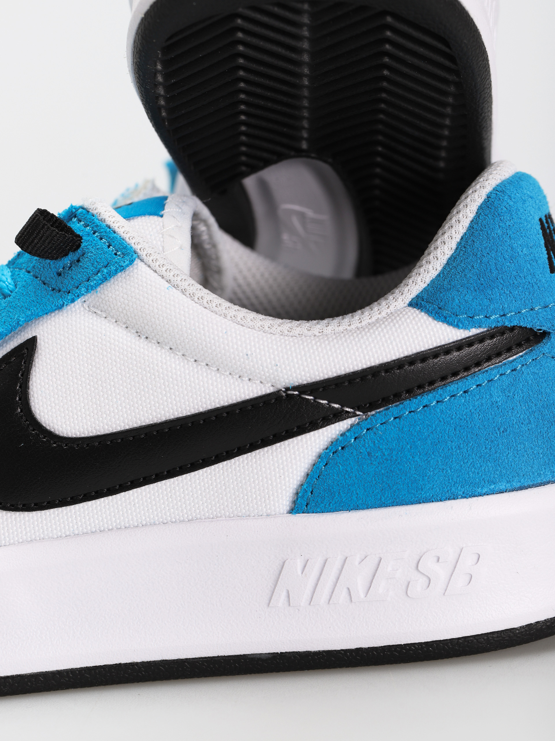 Buty Nike SB Adversary Premium (laser blue/black white black)