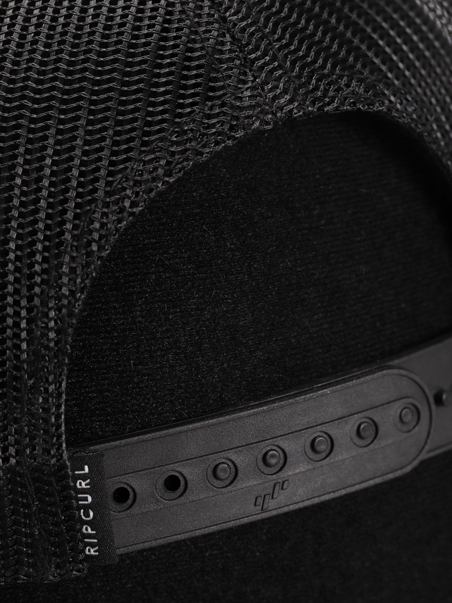 Czapka z daszkiem Rip Curl Icons Trucker (black)