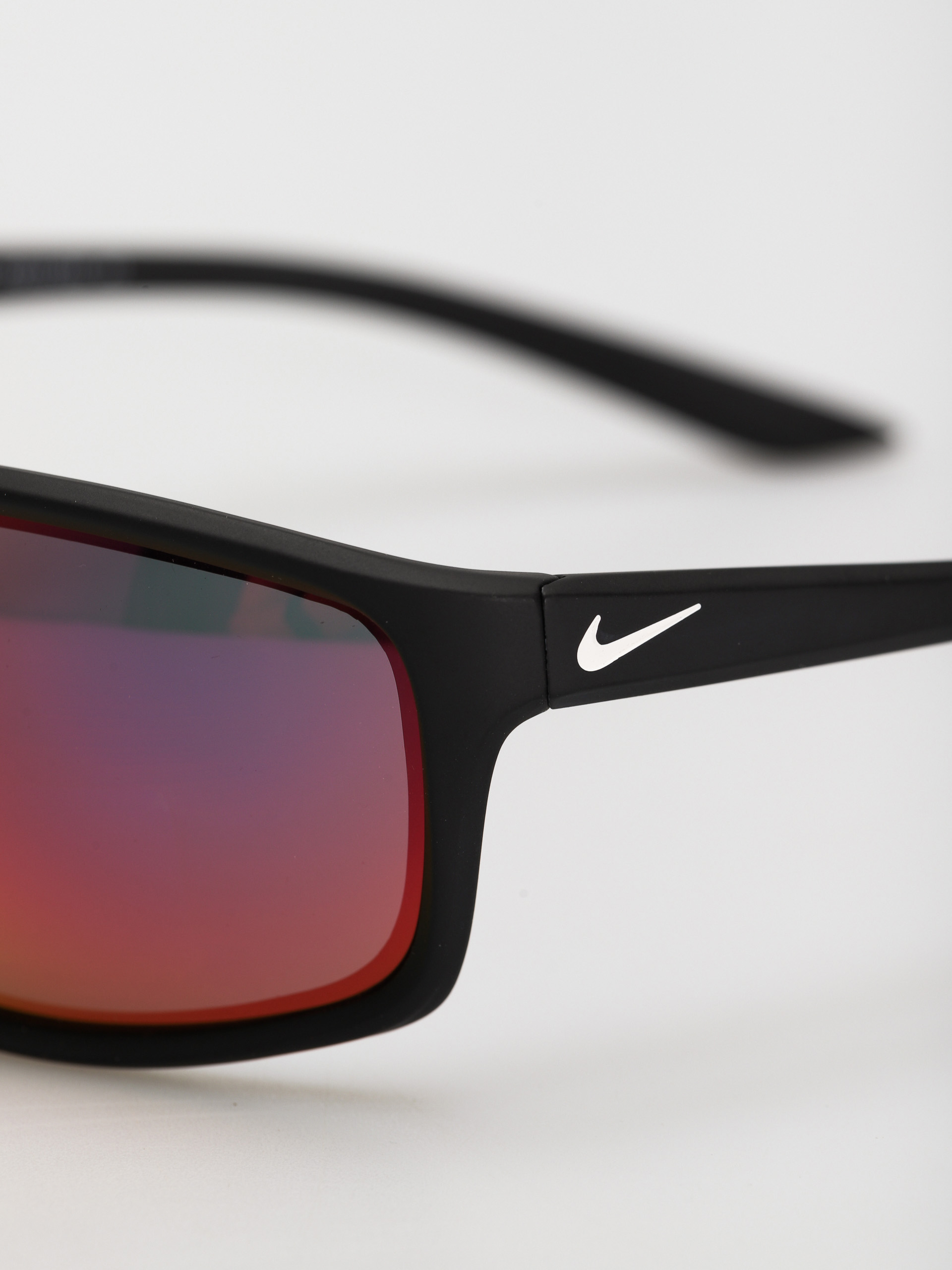 Okulary przeciwsłoneczne Nike Adrenaline (matte black/white grey w/ infrared mirror lens)