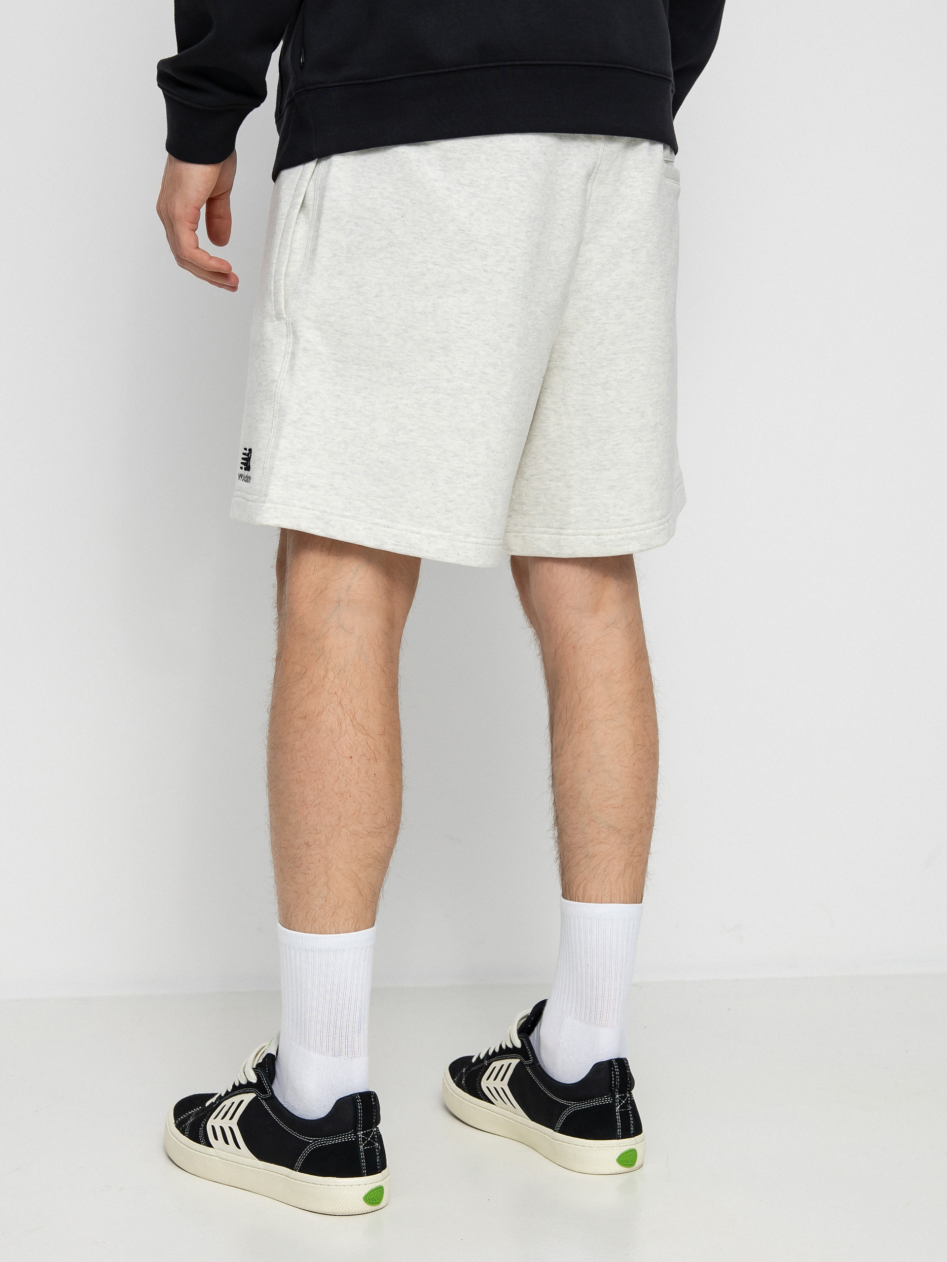 Szorty New Balance Essentials Uni Ssentials (grey)