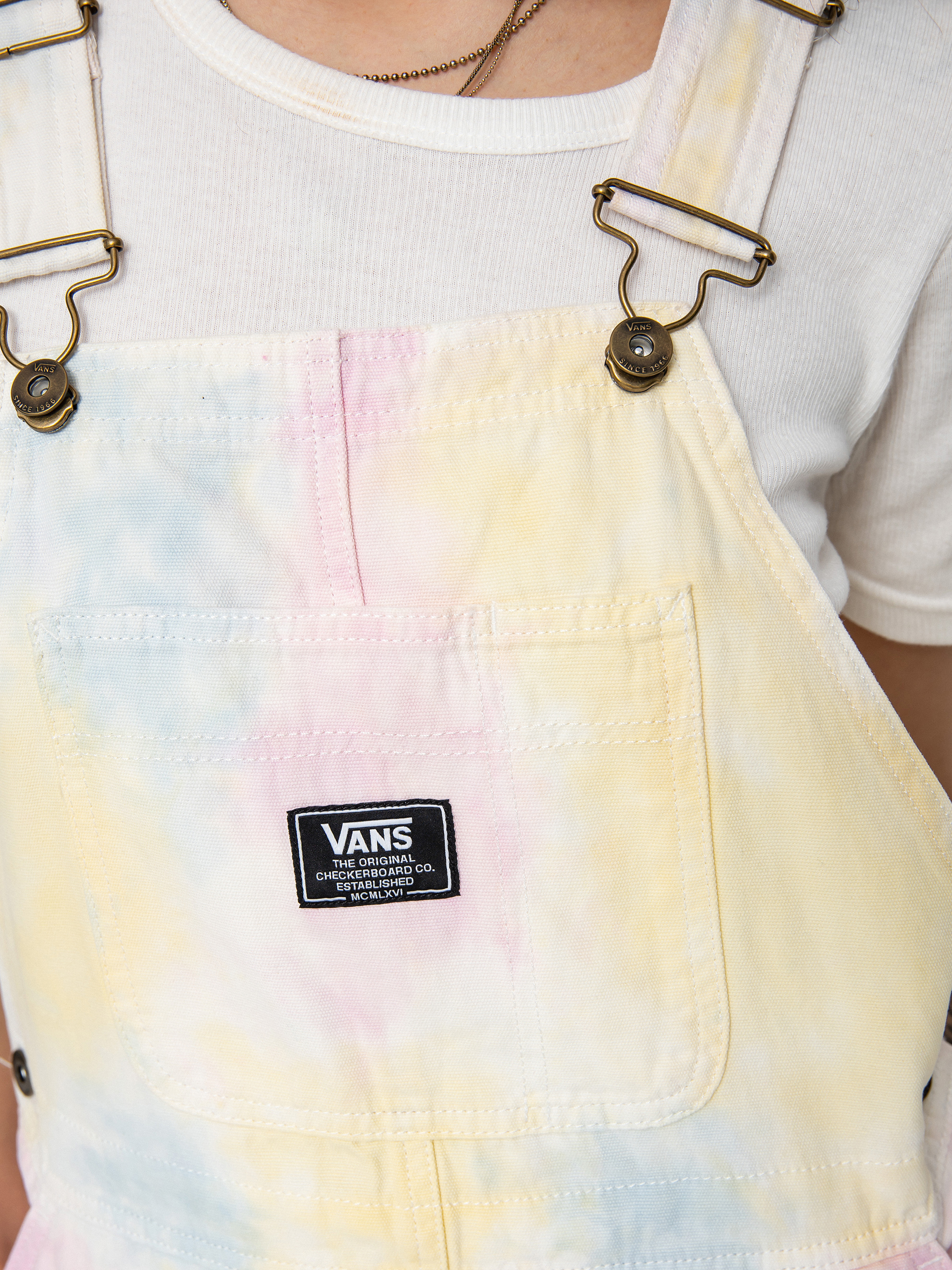 Spodnie Vans Tri Dye Ground Work Overall Wmn (cradle pink)