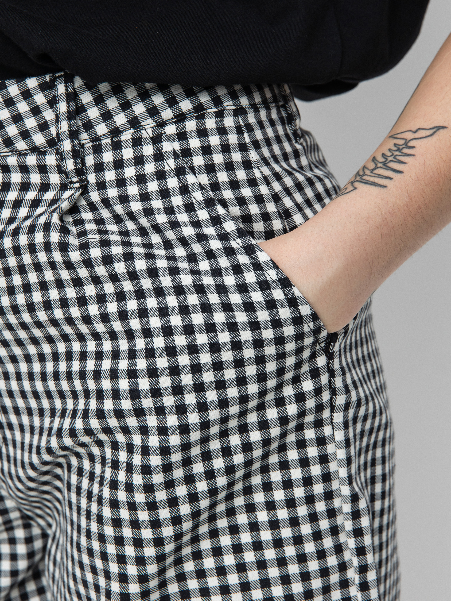 Szorty Brixton Victory Trouser Wmn (black gingham)