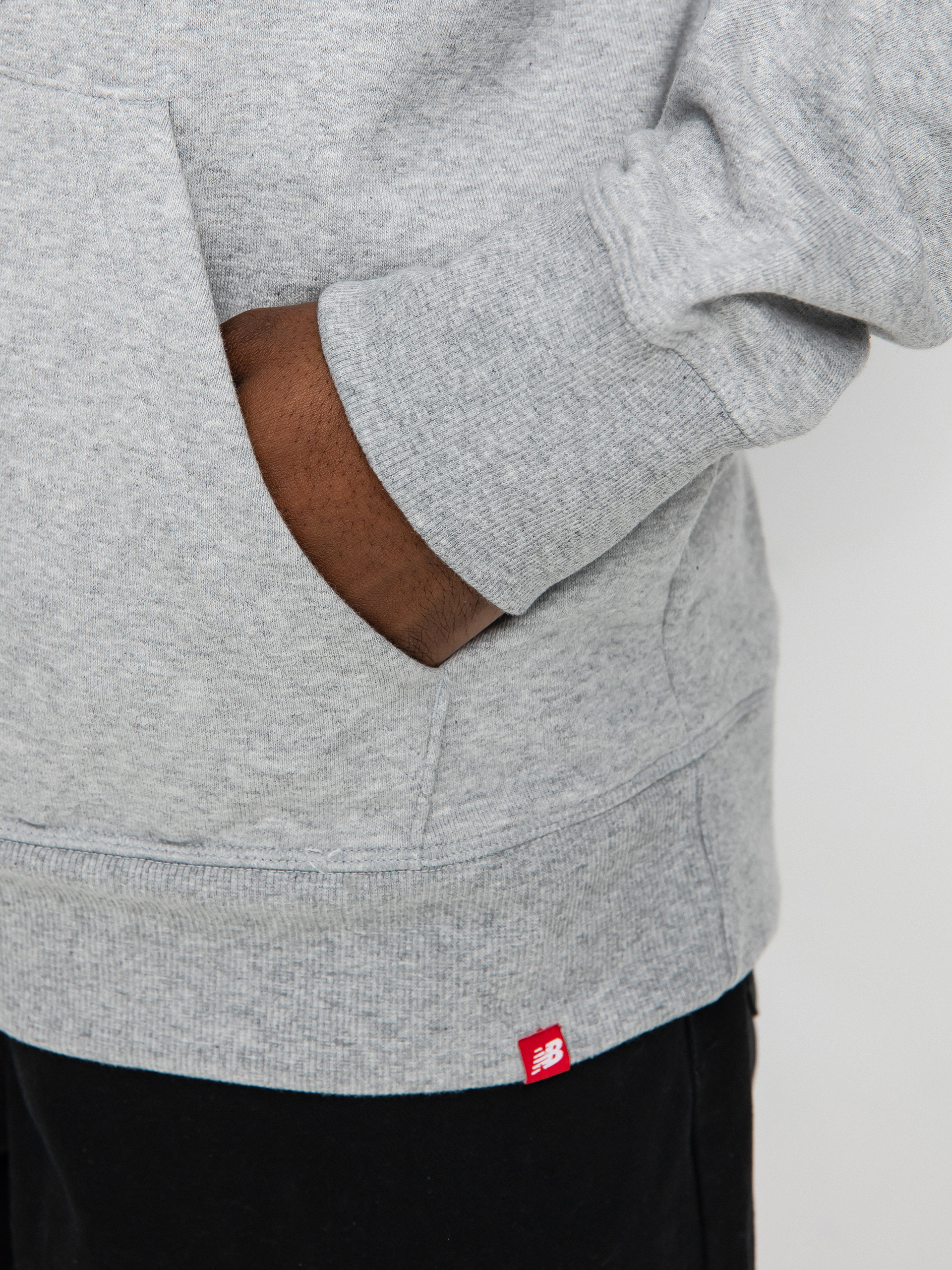 Bluza z kapturem New Balance Essentials Stacked Logo HD (grey)