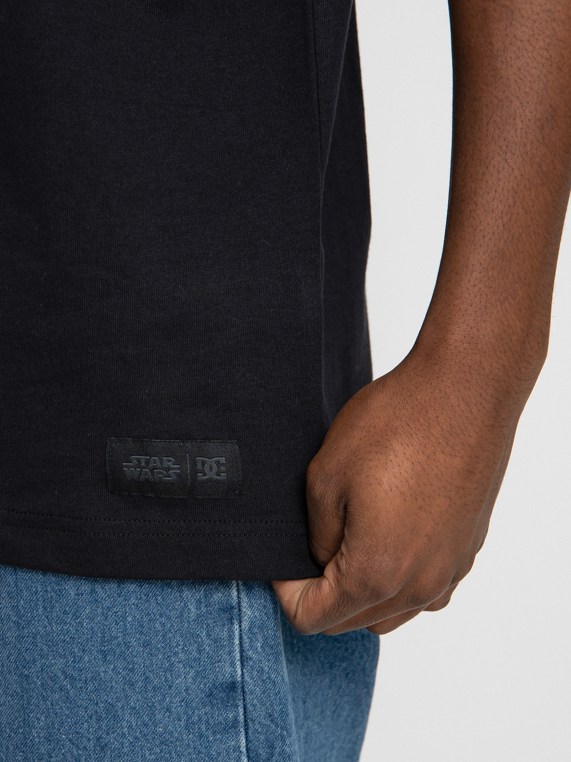 T-shirt DC X Star Wars R2D2 Class (black)