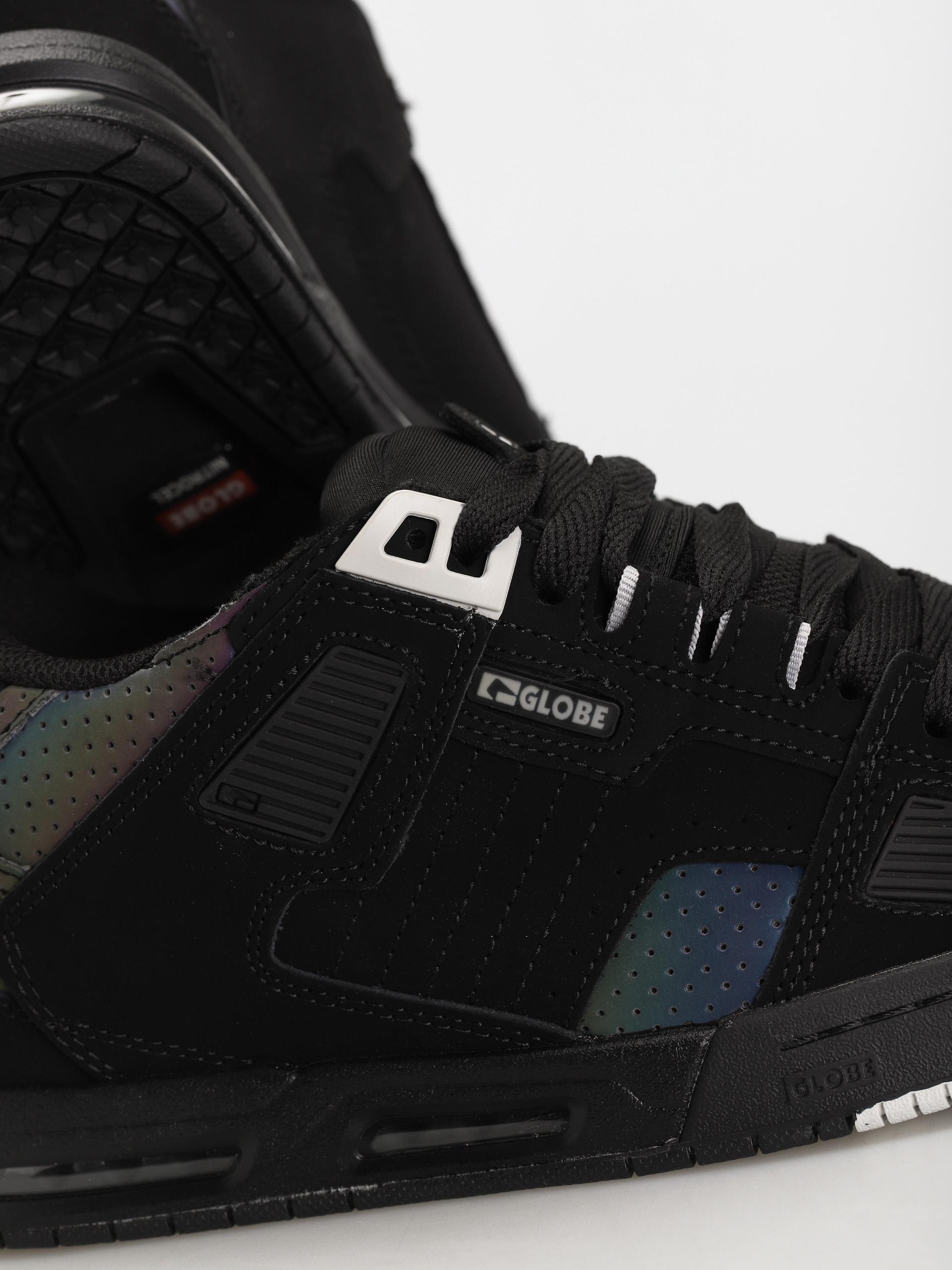 Buty Globe Sabre (black/oil)