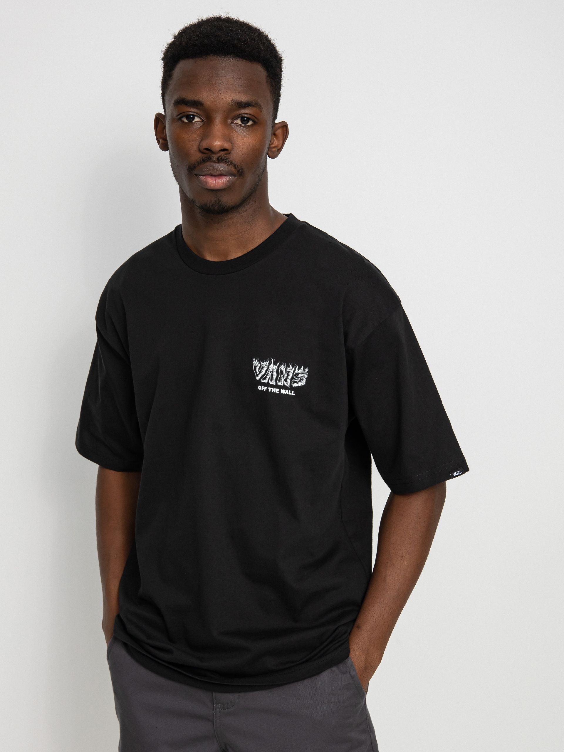T-shirt Vans Still Got Time (black)