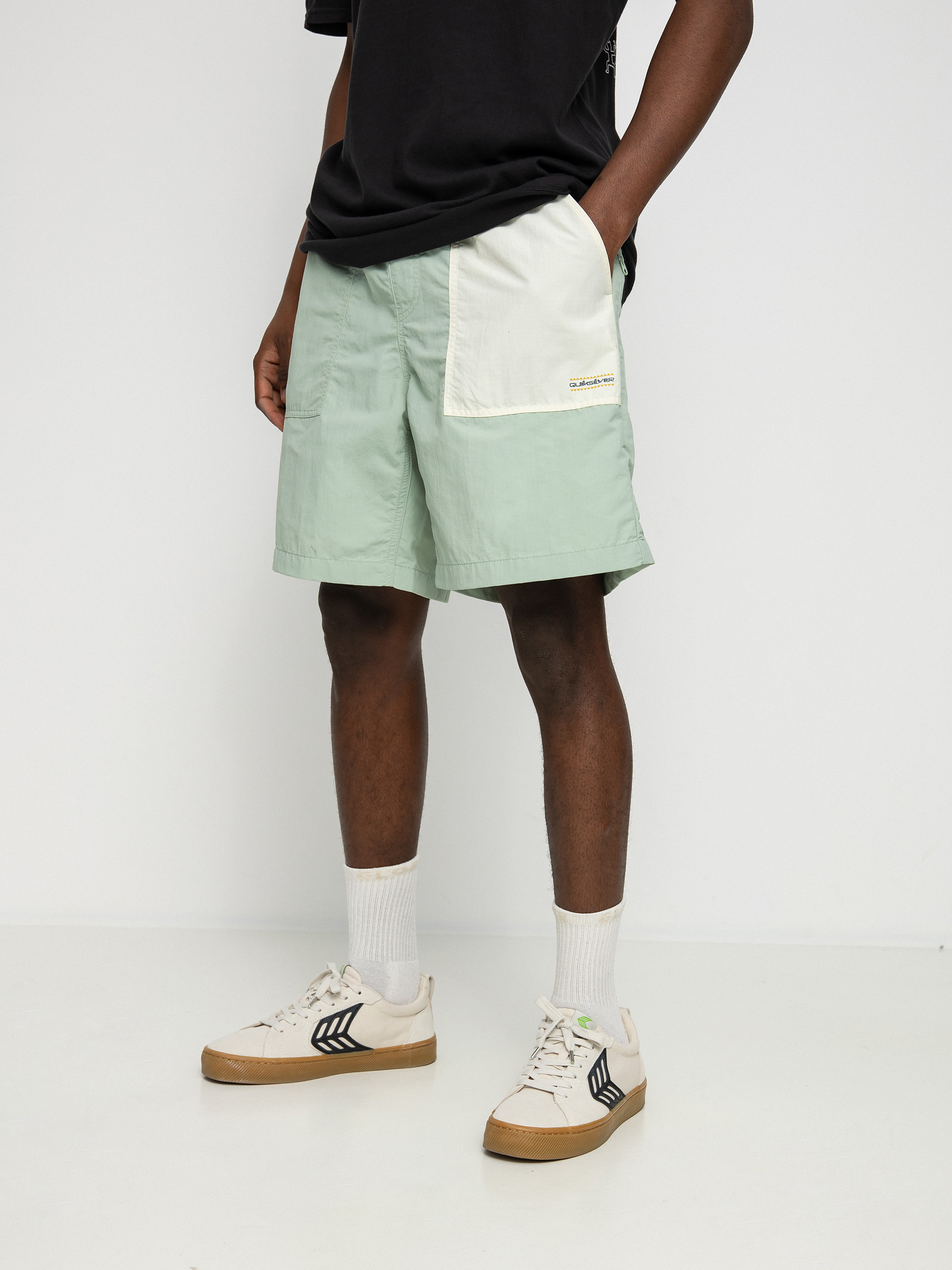Szorty Quiksilver Run Ashore (frosty green)