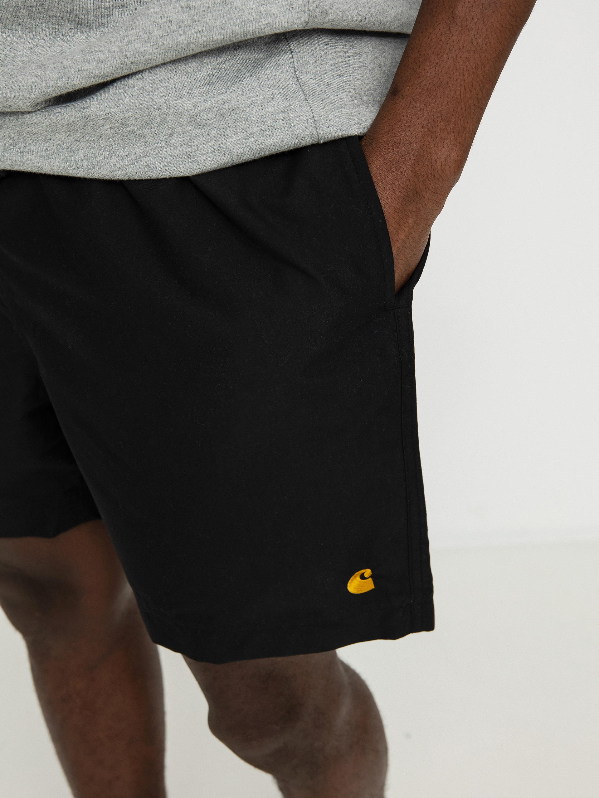 Szorty Carhartt WIP Chase Swim (black/gold)