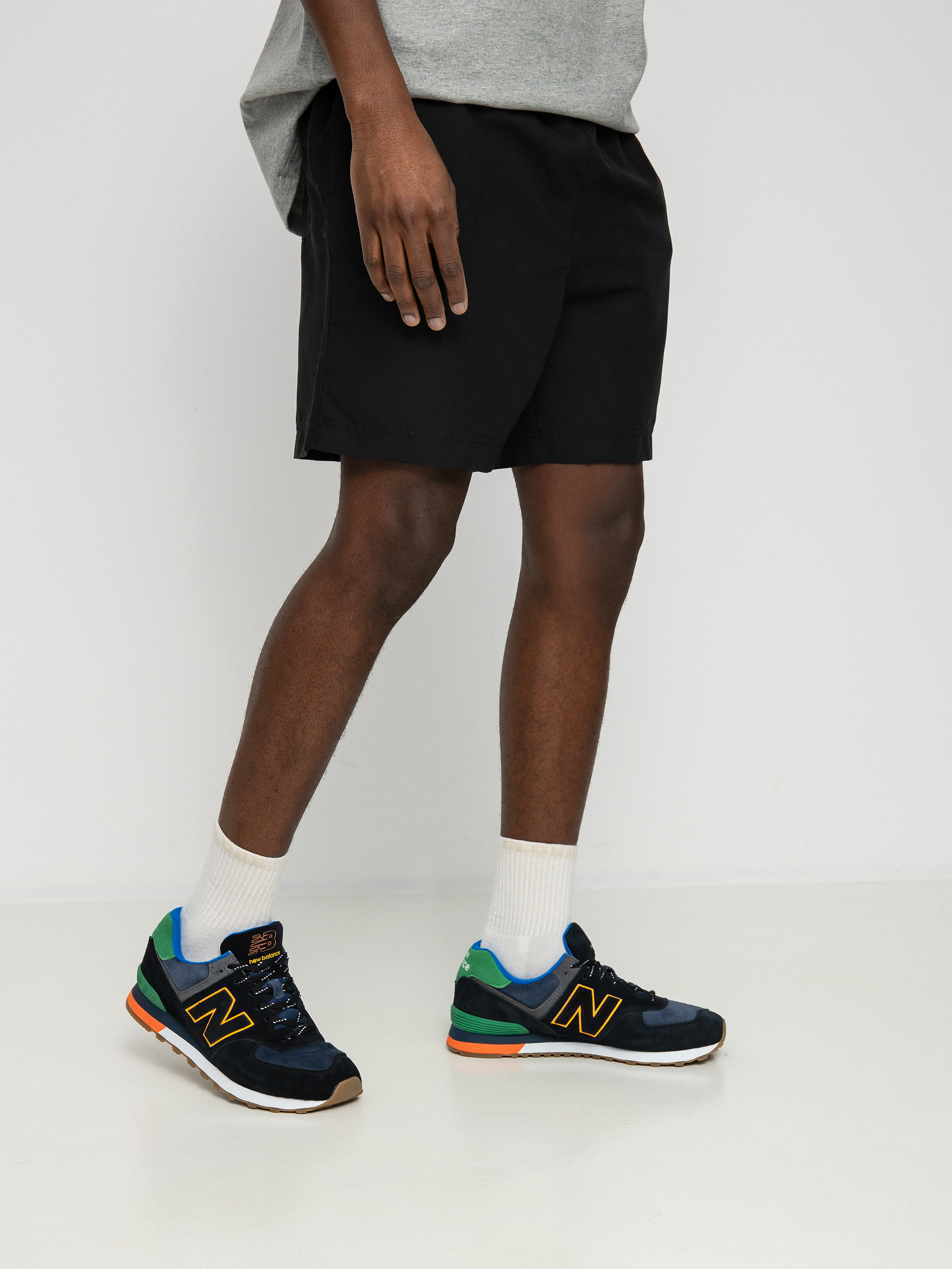 Szorty Carhartt WIP Chase Swim (black/gold)