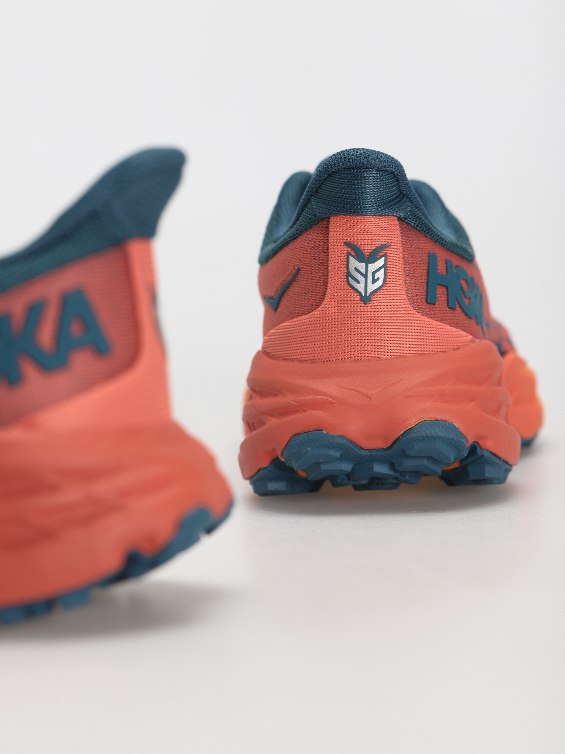 Buty Hoka One One Speedgoat 5 Wmn (blue coral/camellia)