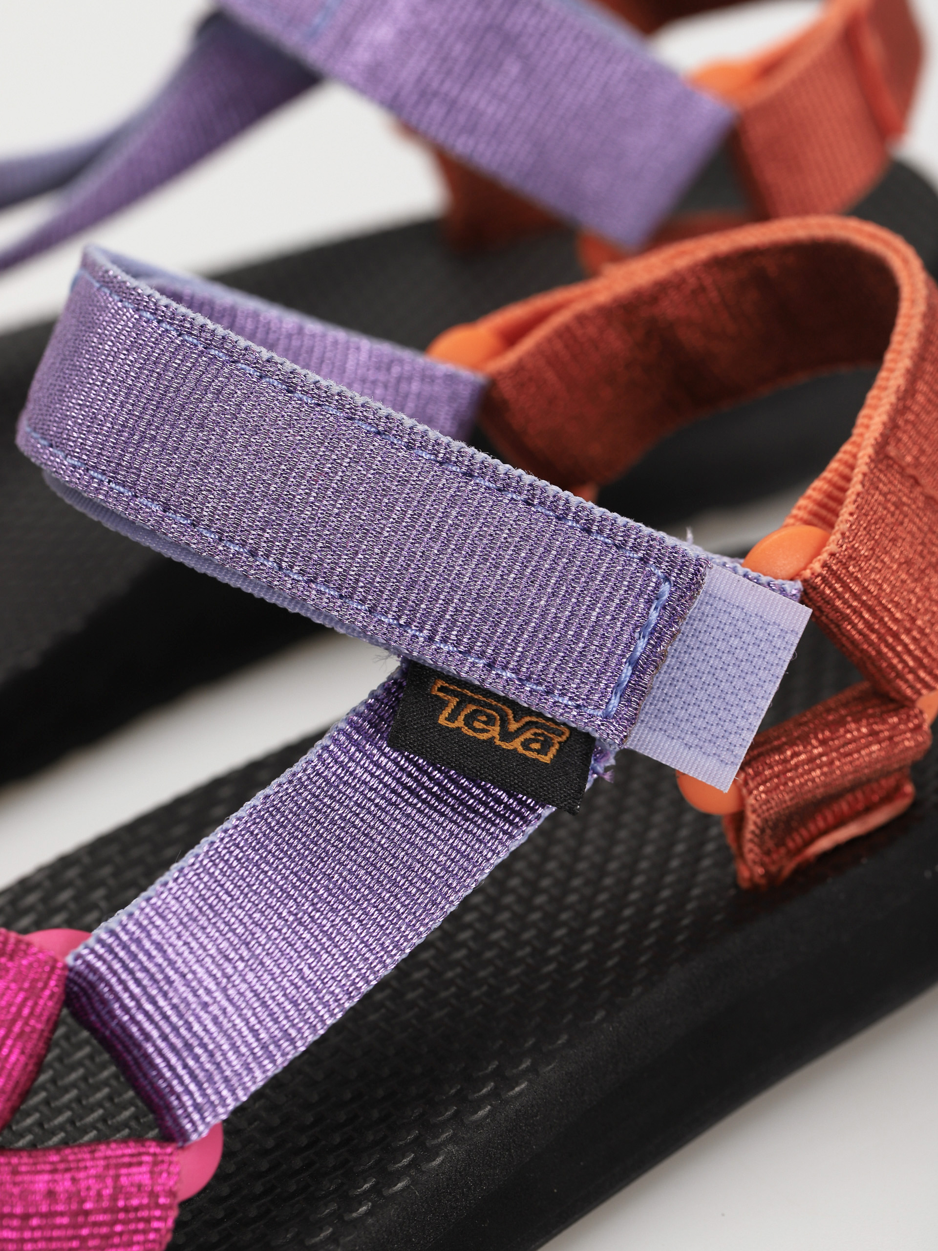 Sandały Teva Original Universal Wmn (metalic pink multi)