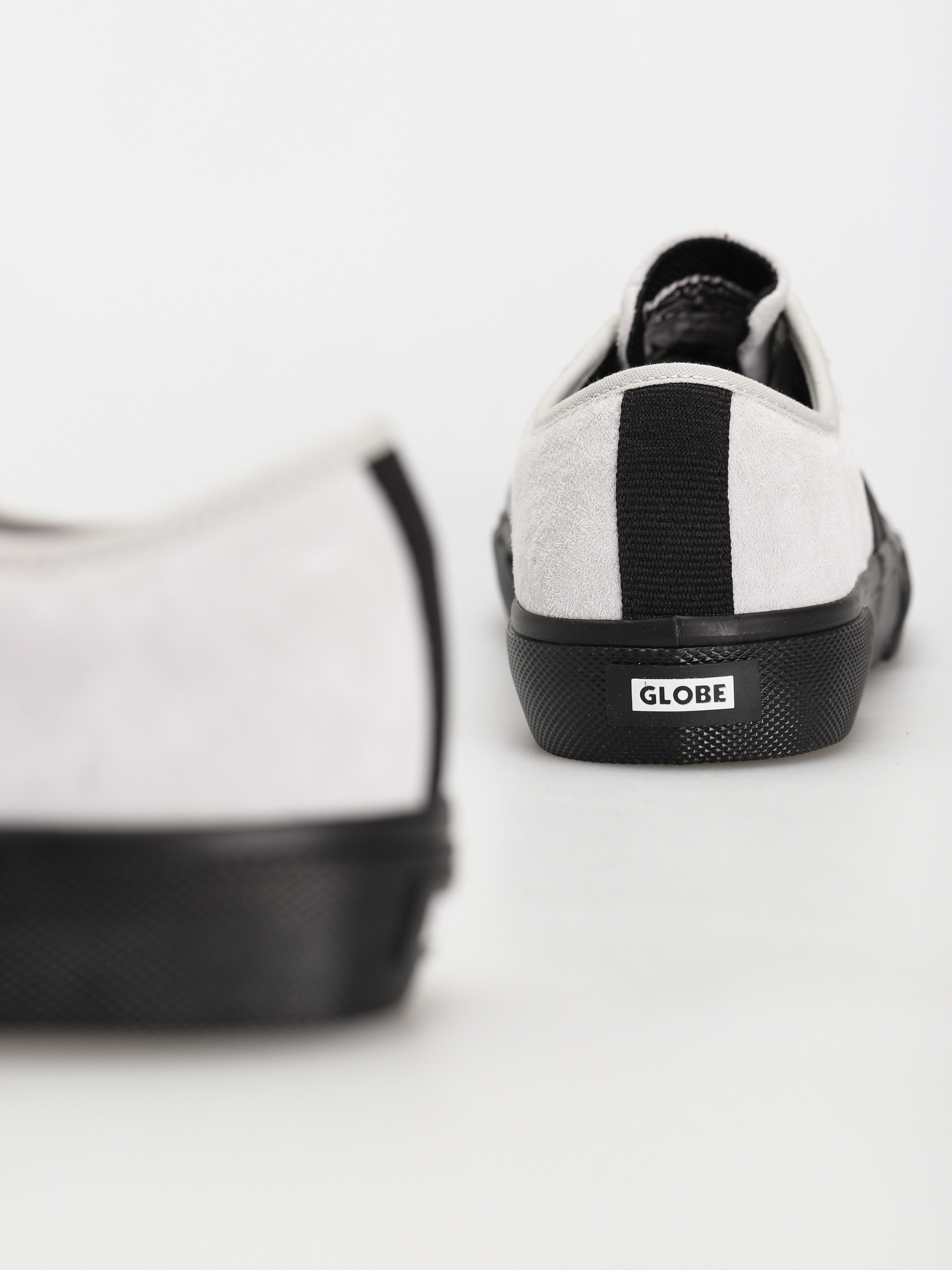 Buty Globe Surplus (undyed/black)