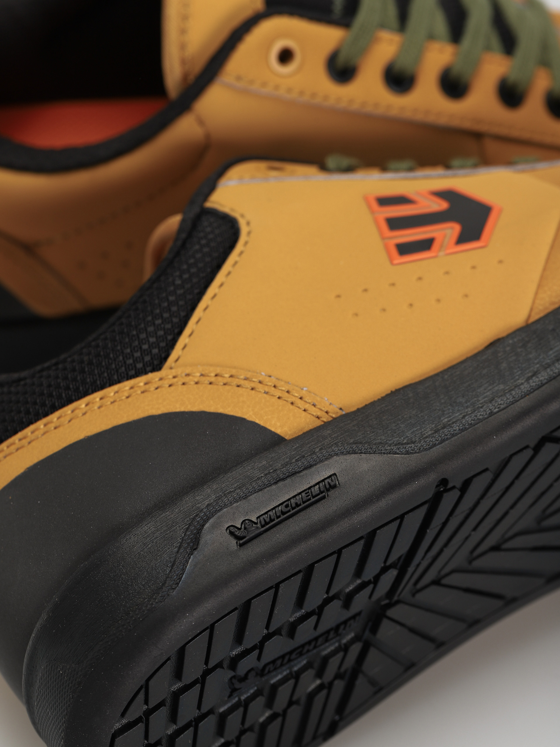 Buty Etnies Culvert (gold/black)