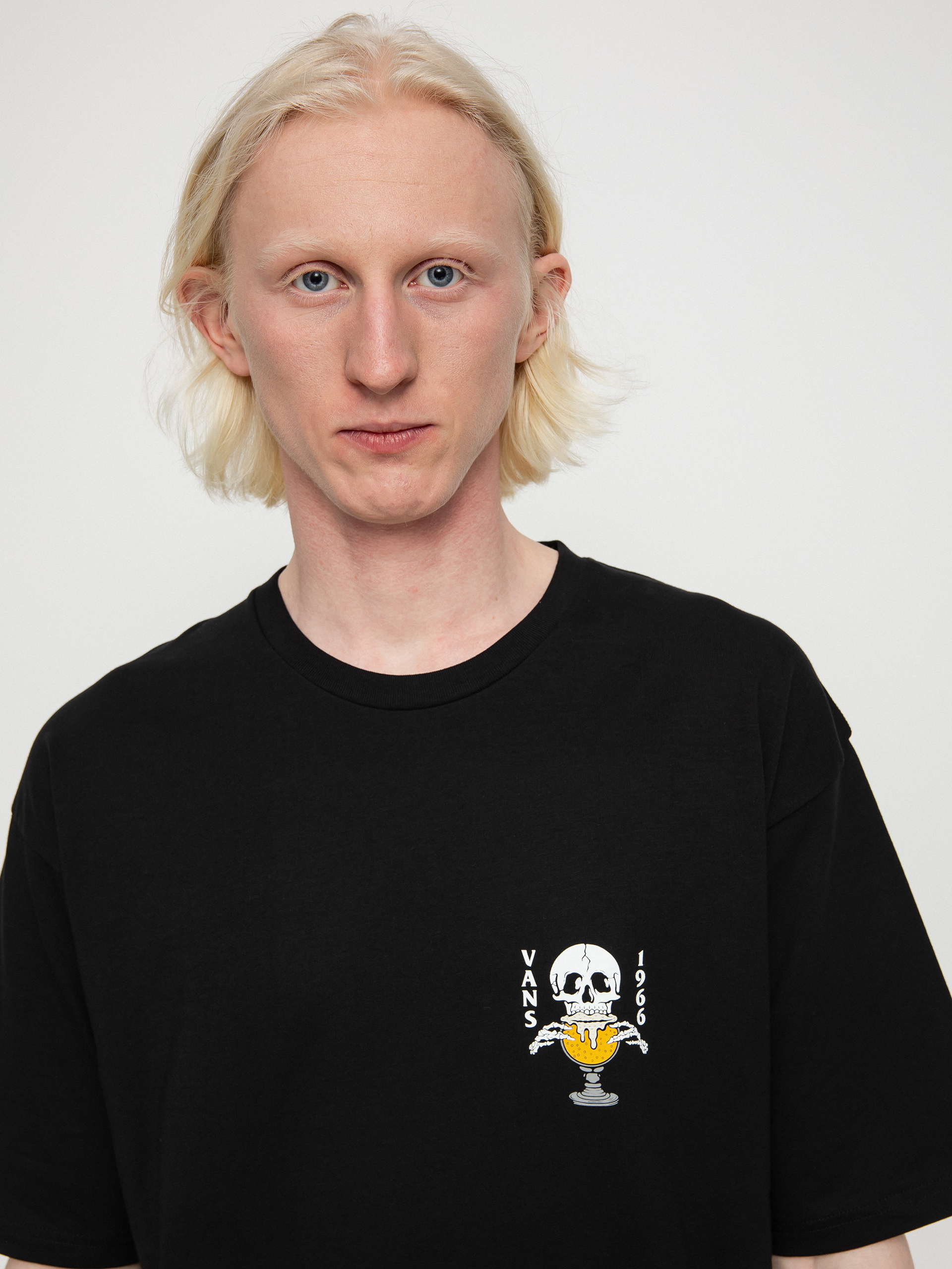 T-shirt Vans Lift Em High (black)