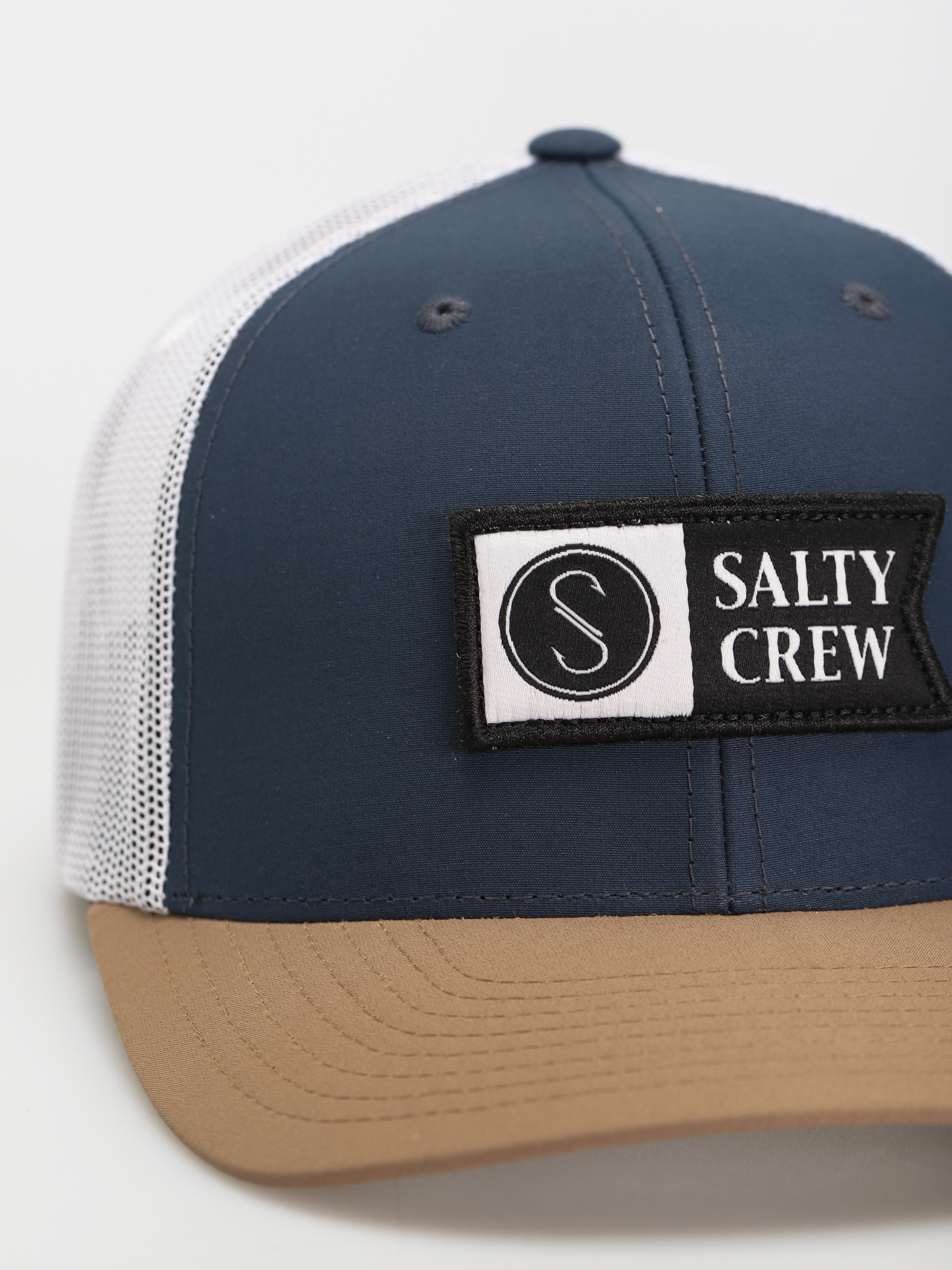 Czapka z daszkiem Salty Crew Pinnacle 2 Retro Trucker (indigo/tan)