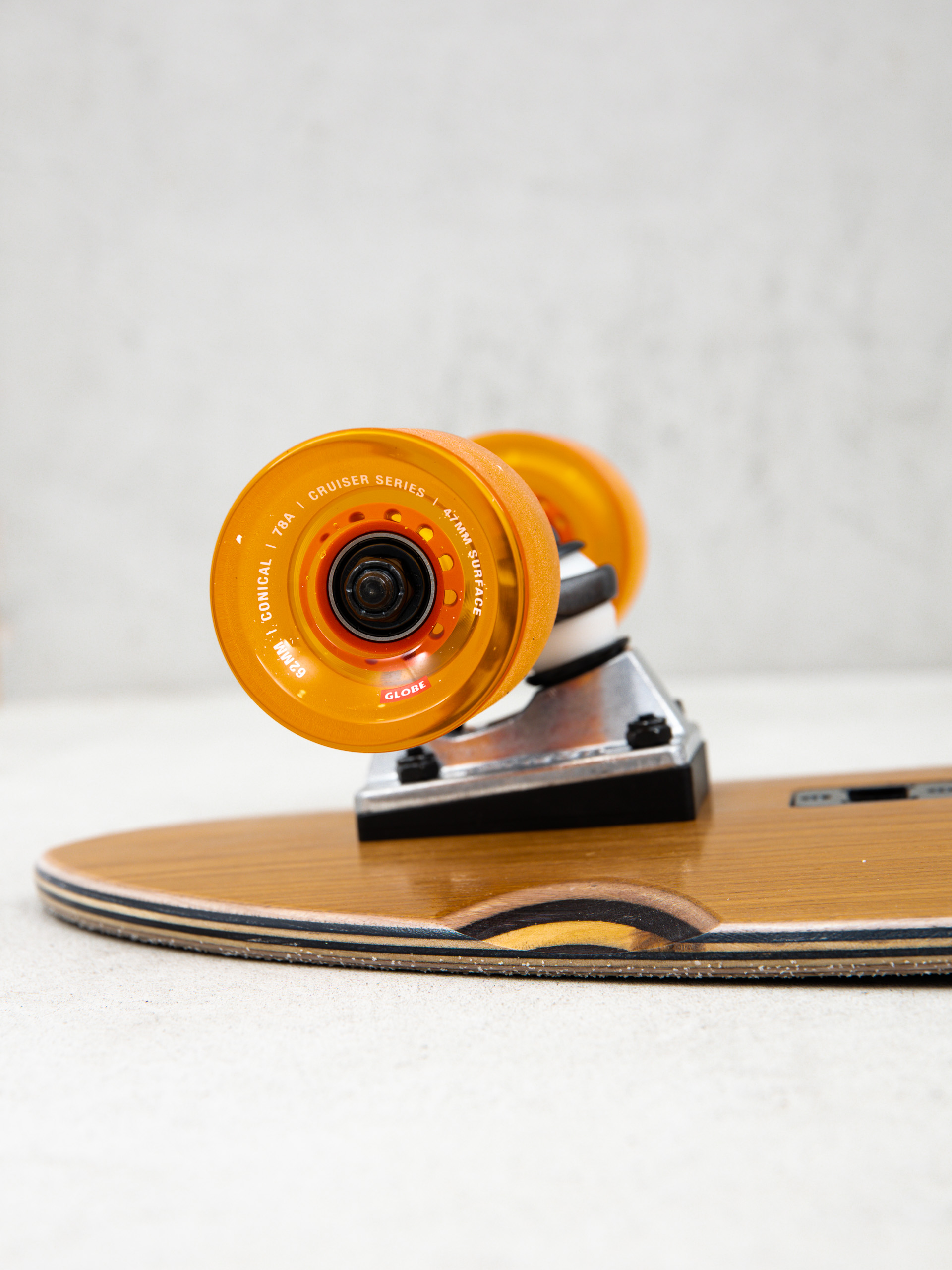 Deskorolka cruiser Globe Big Blazer (teak/oceans)