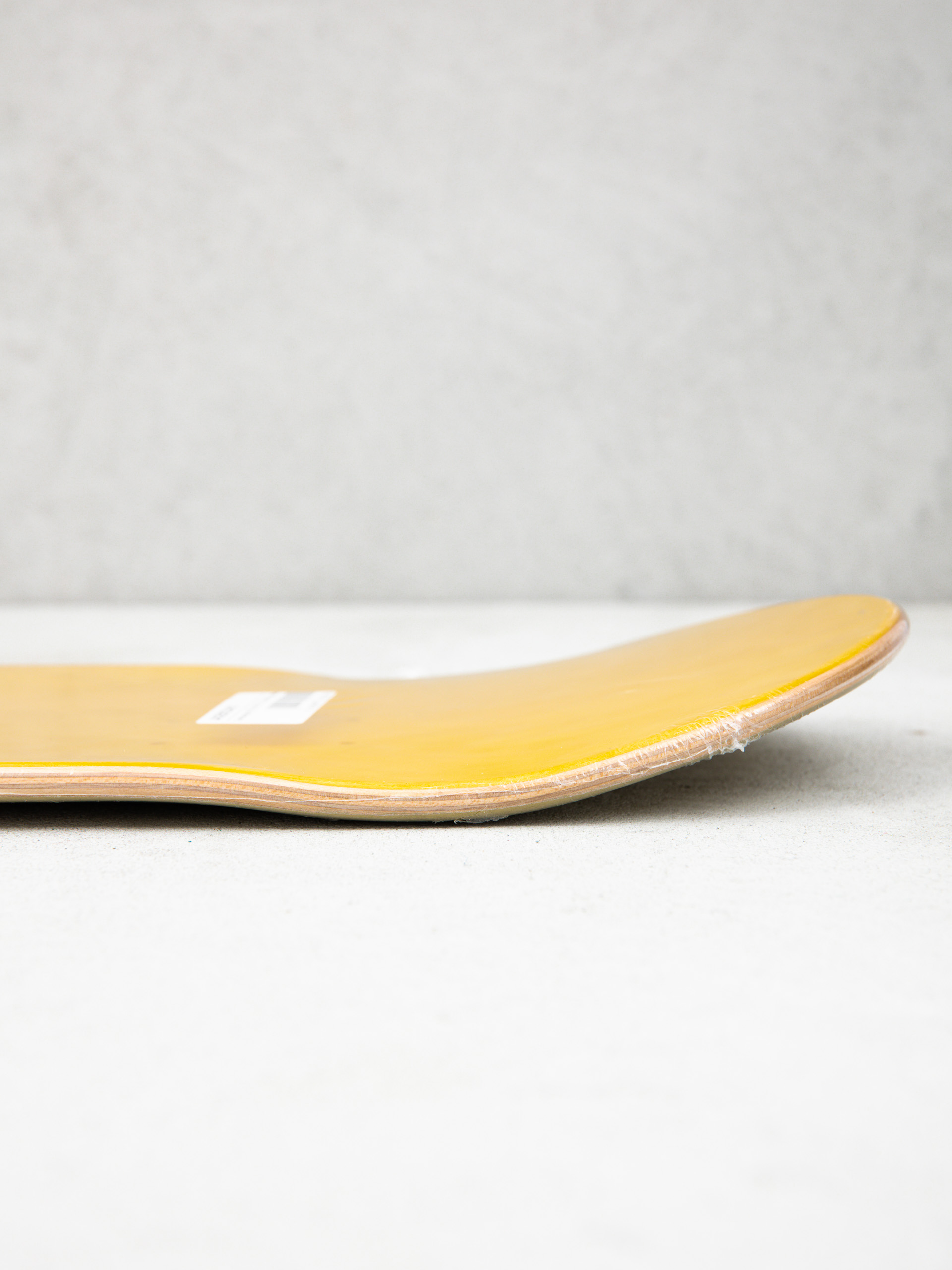 Deck Jart Charizarazua