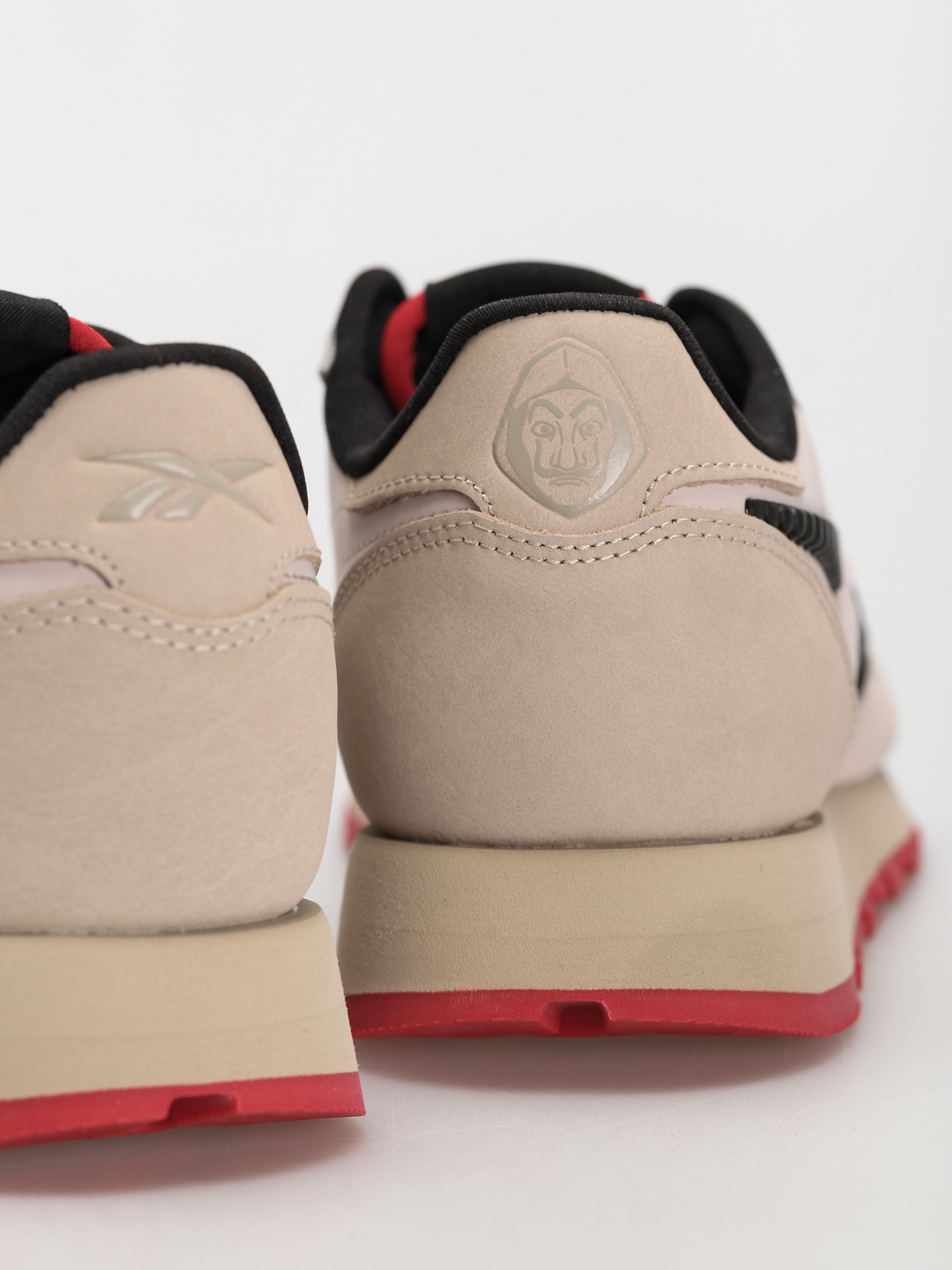 Buty Reebok Classic Leather (moowht/pebble/vecred)