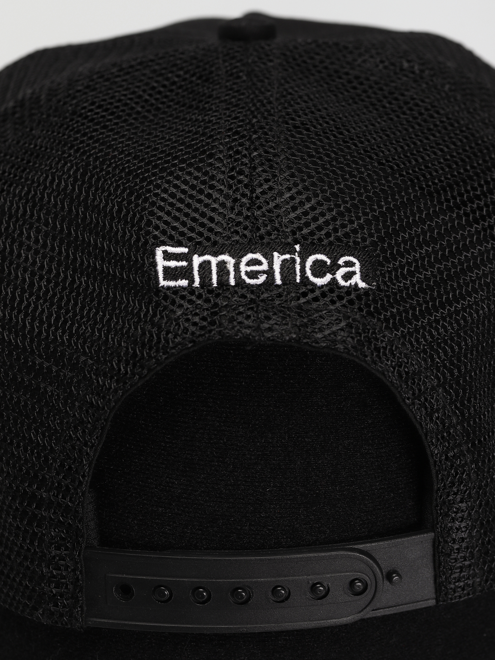 Czapka z daszkiem Emerica Eff Corporate Trucker Hat (black)