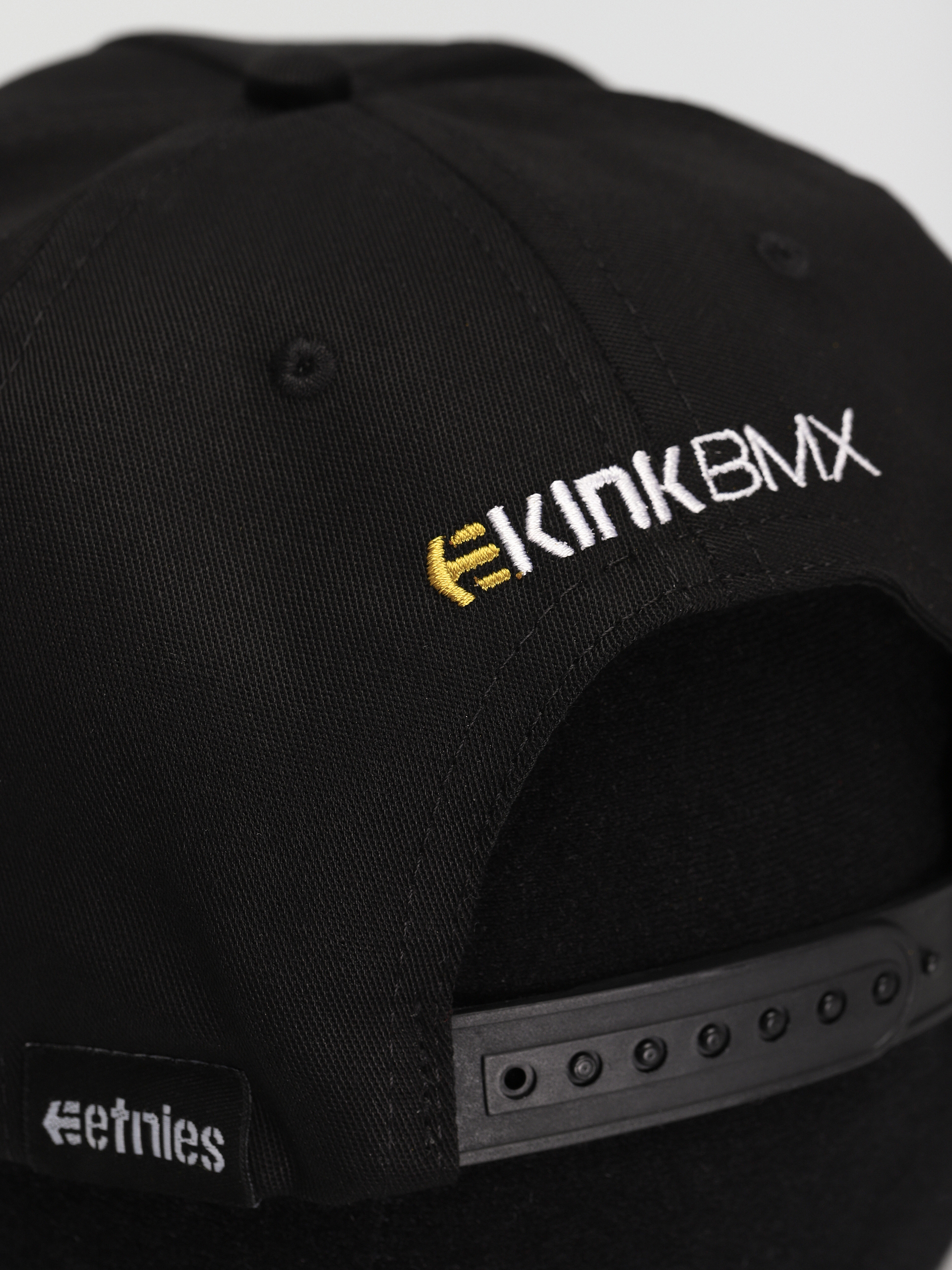 Czapka z daszkiem Etnies Help Snapback (black)