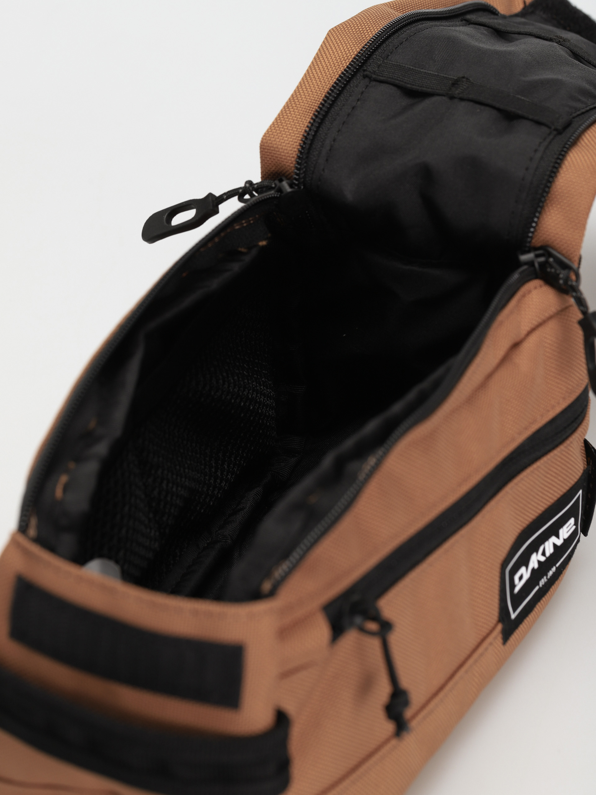 Kosmetyczka Dakine Groomer M (bold caramel)