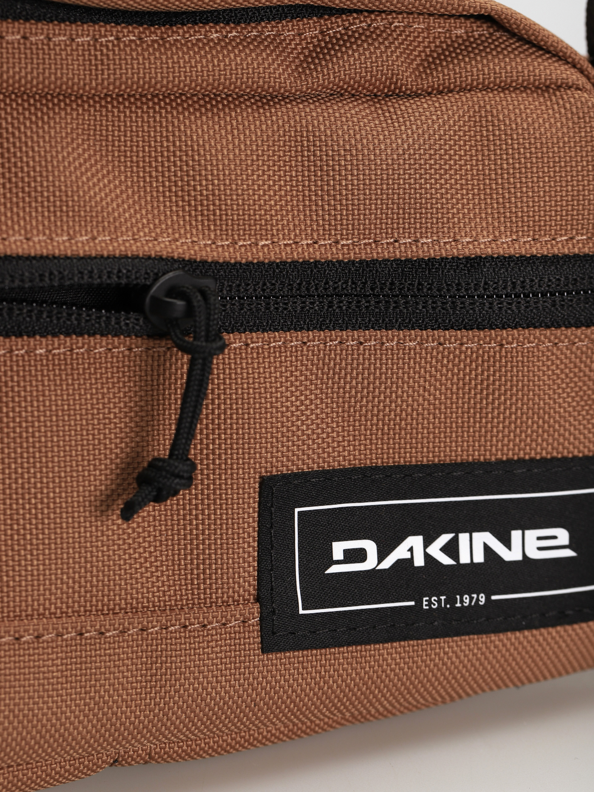 Kosmetyczka Dakine Groomer M (bold caramel)