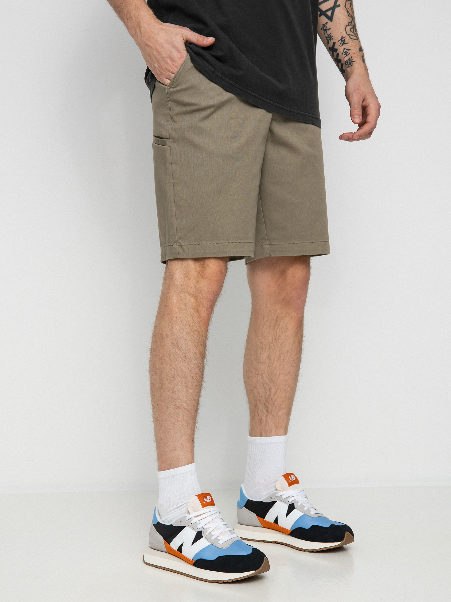 Szorty Billabong Carter Stretch (dark khaki)