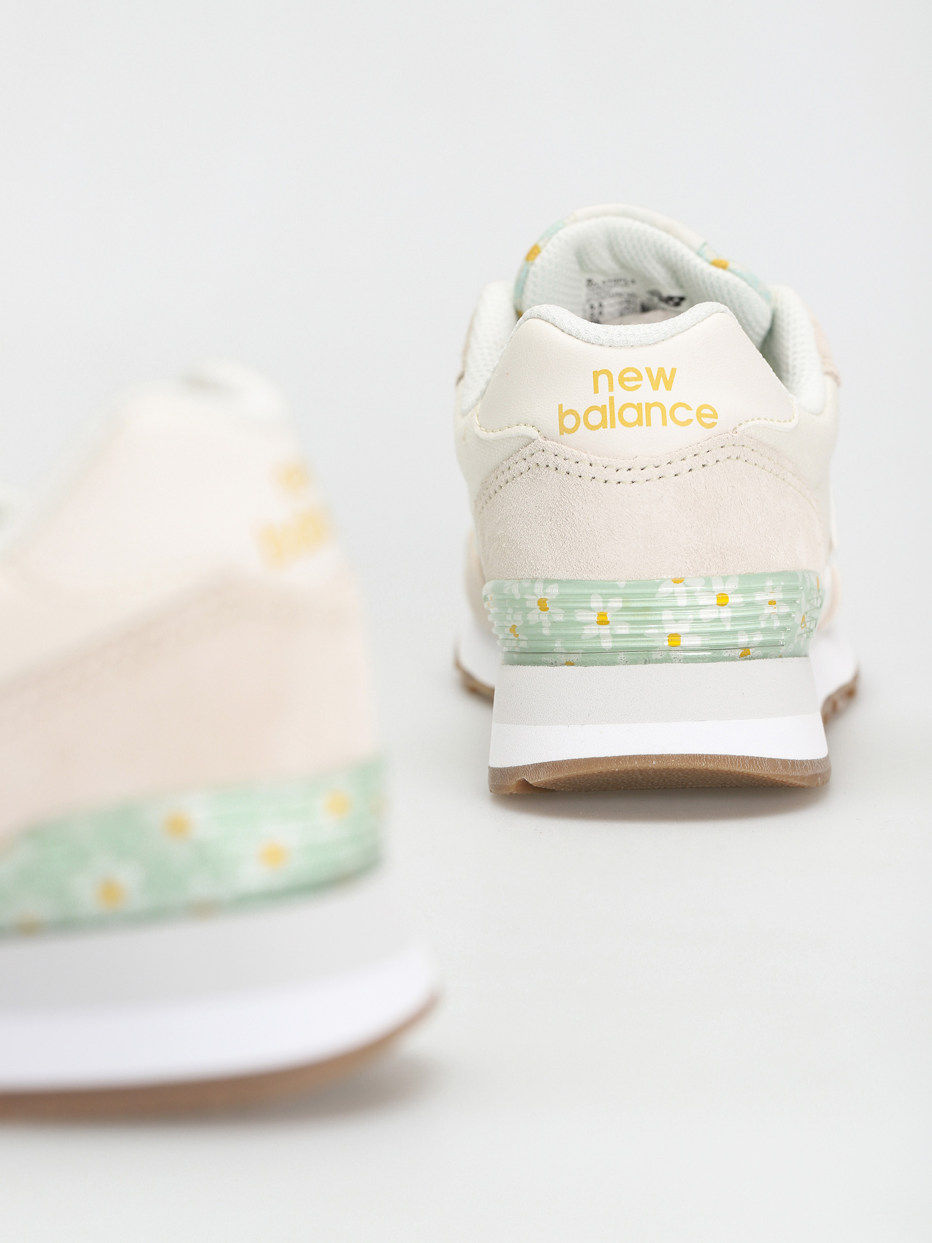 Buty New Balance 515 Wmn (sea salt)