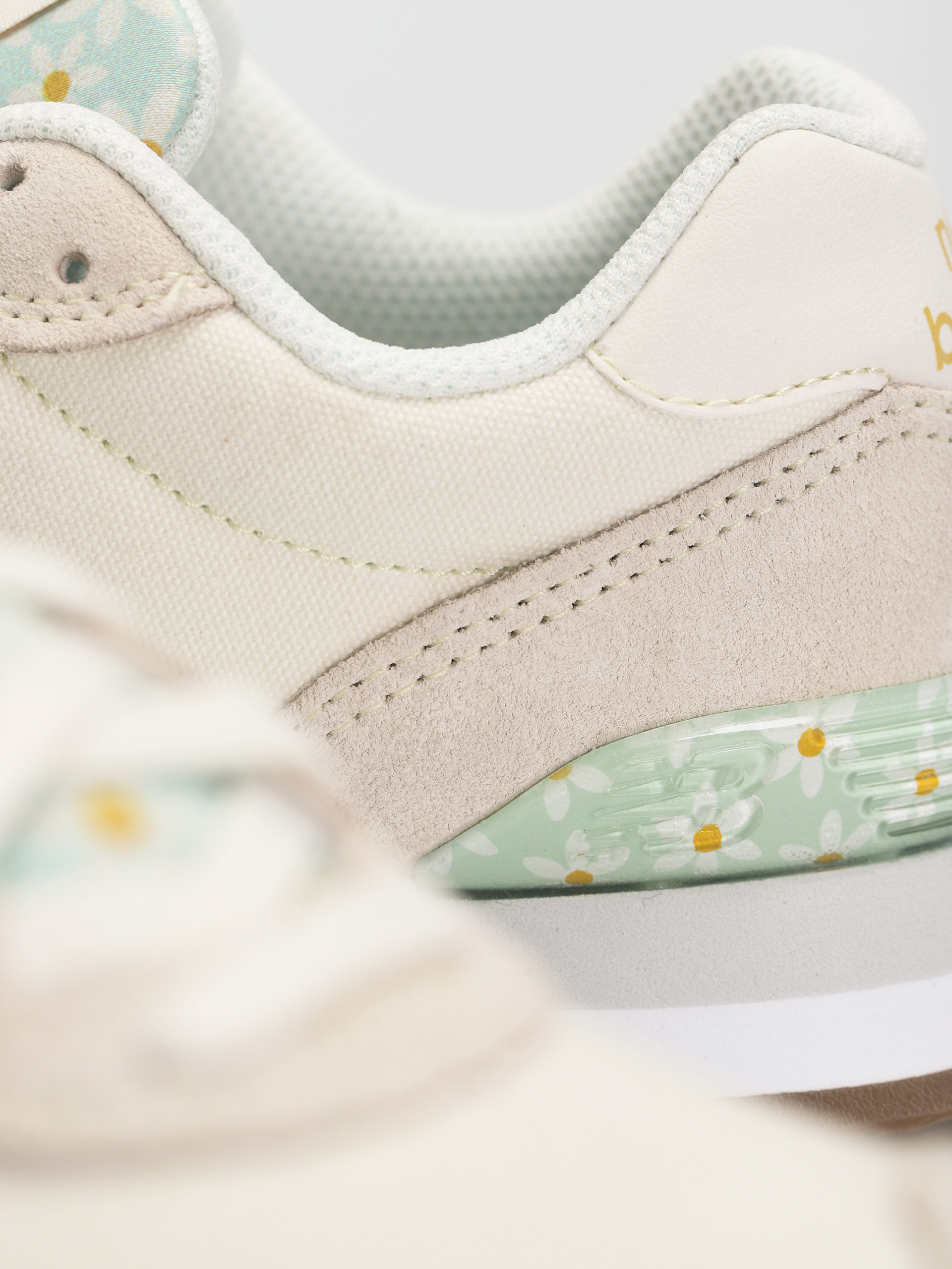 Buty New Balance 515 Wmn (sea salt)