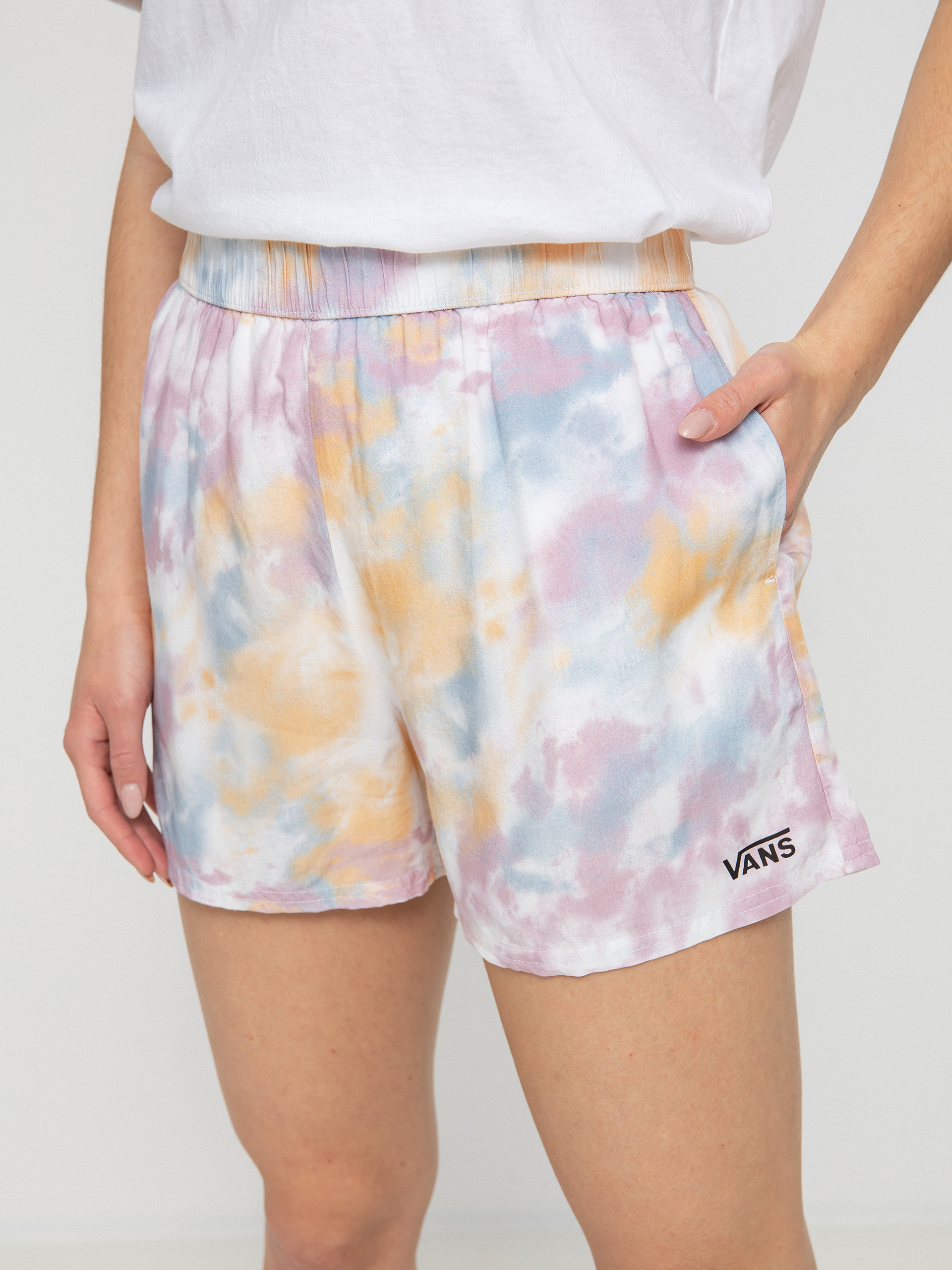 Szorty Vans Mascy Daze Tri Dye Woven Short Wmn (cradle pink)