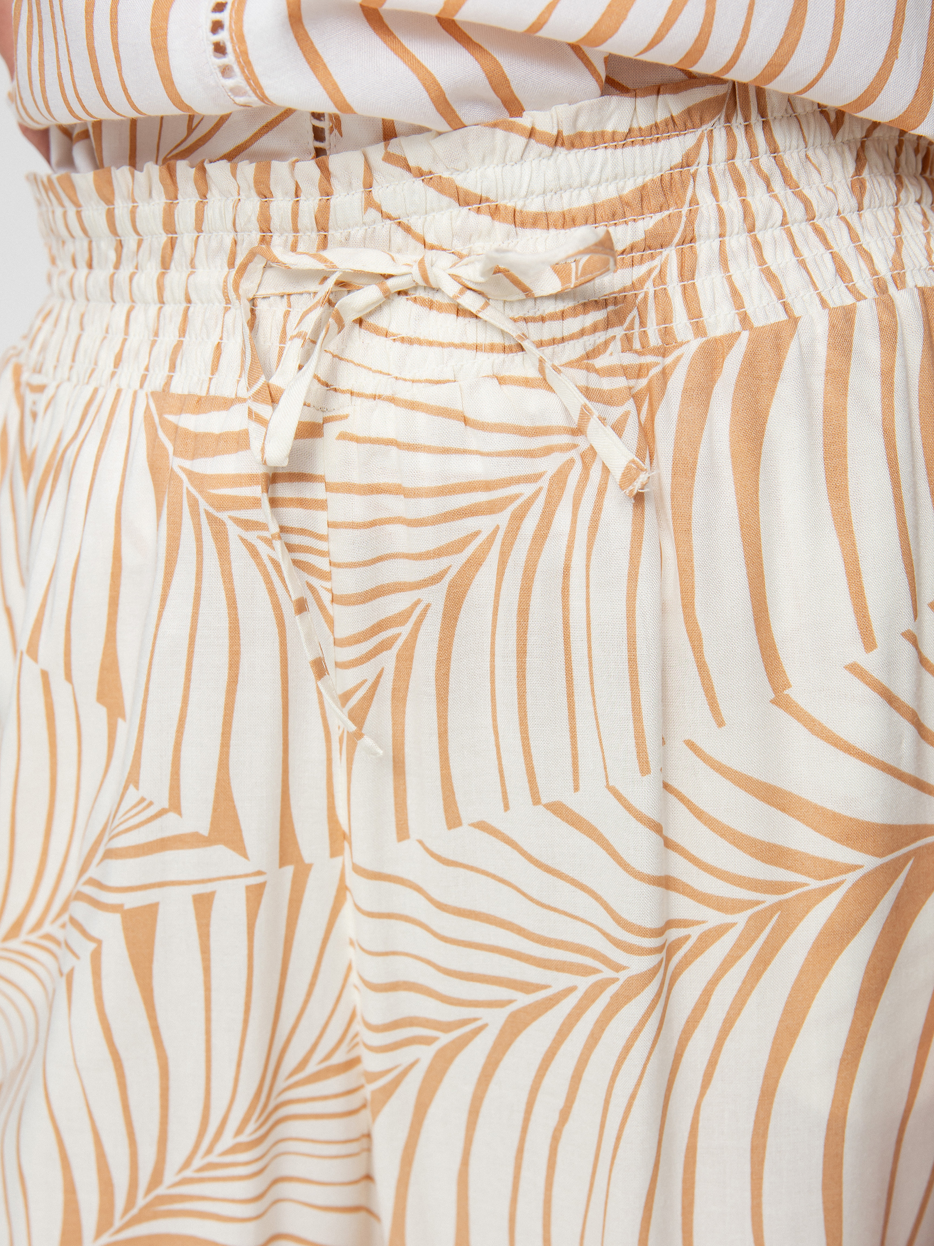 Spodnie Roxy Inside Rhythm Wmn (toast palm tree dreams)