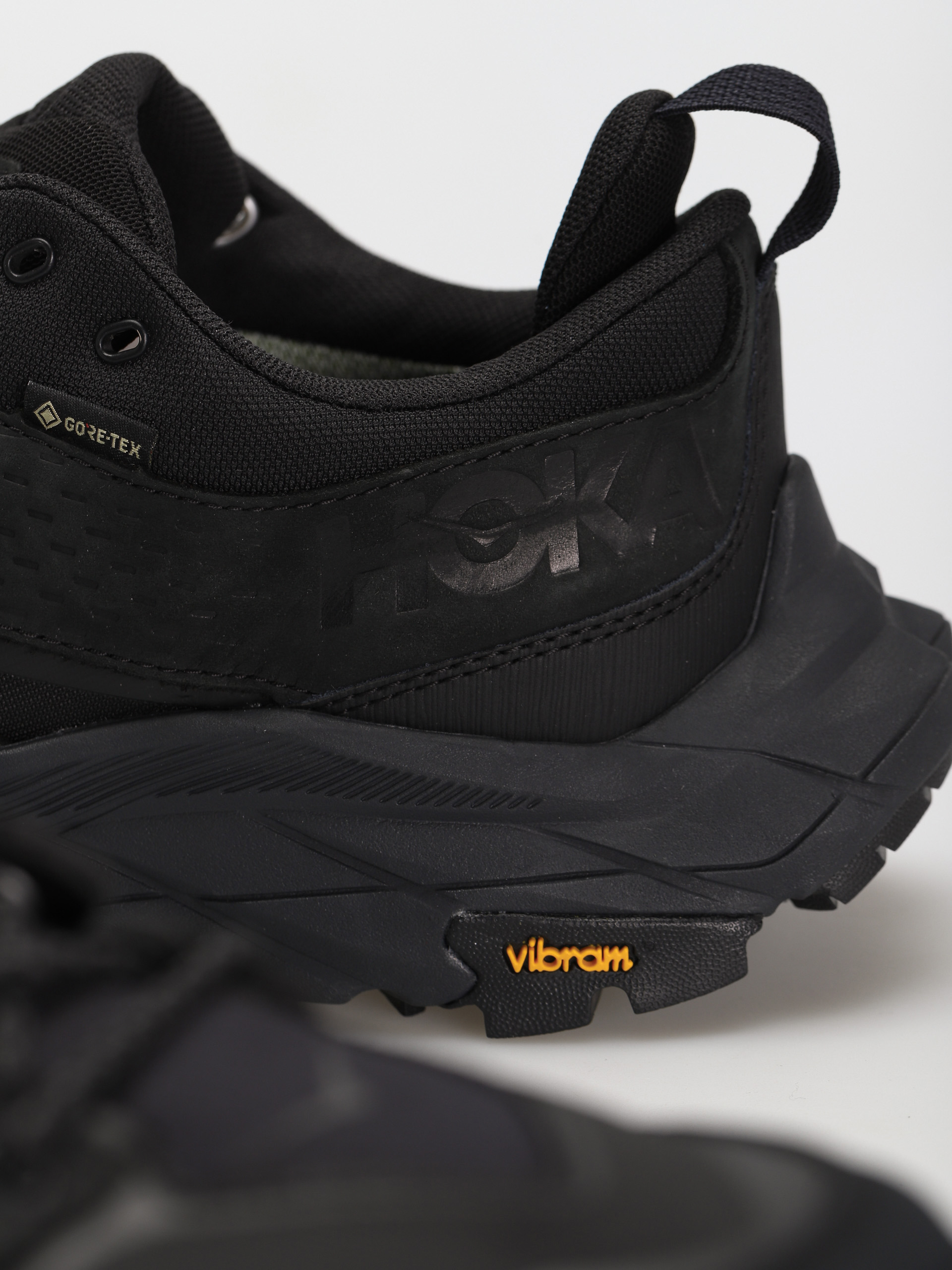Buty Hoka One One Anacapa Low GTX (black/black)
