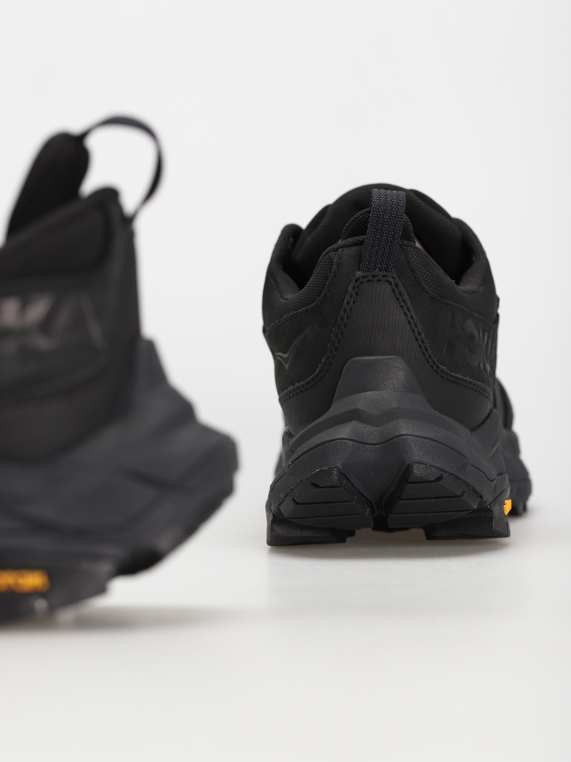 Buty Hoka One One Anacapa Low GTX (black/black)