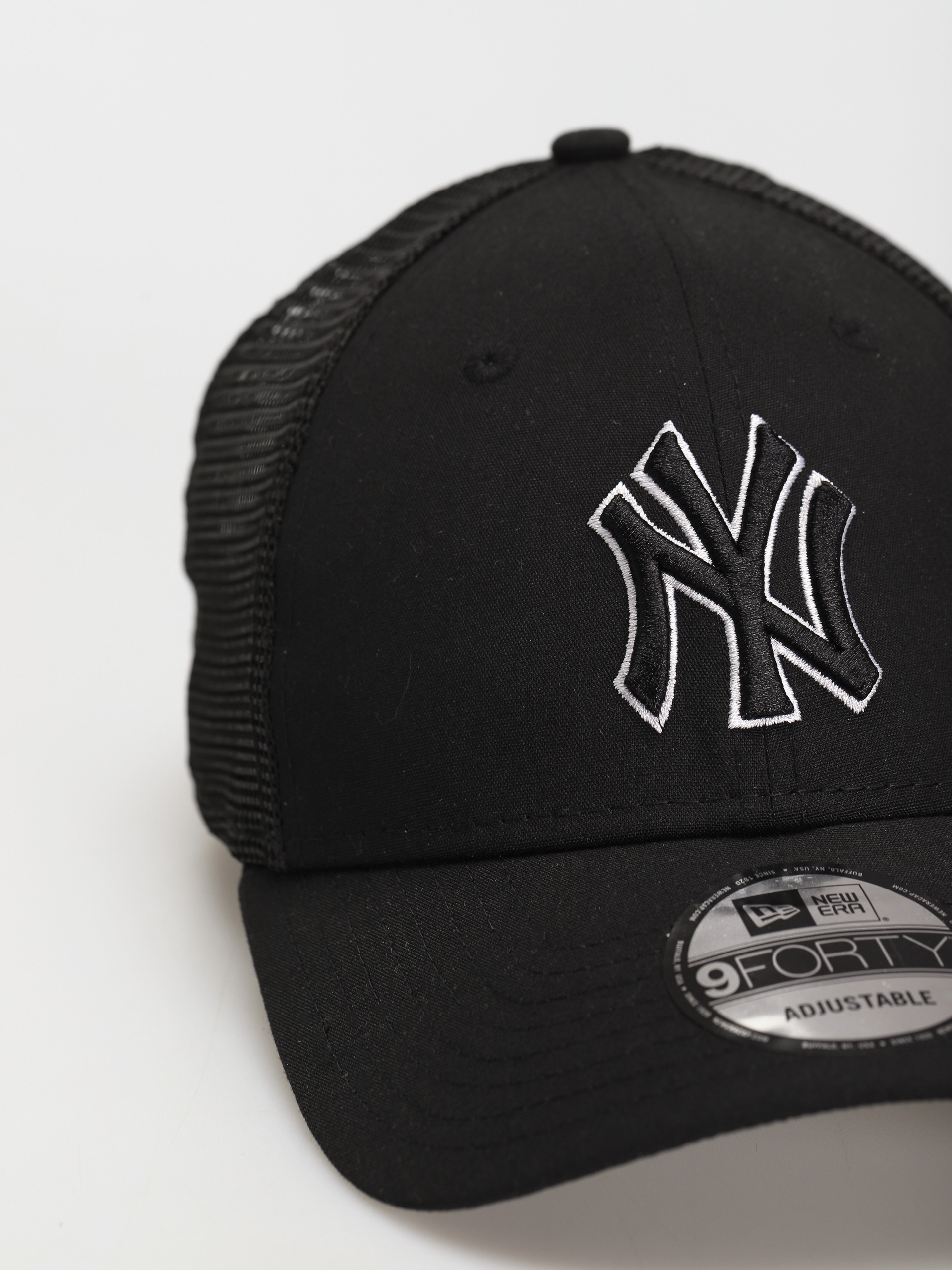 Czapka z daszkiem New Era New York Yankees 9 Forty Trucker (black)