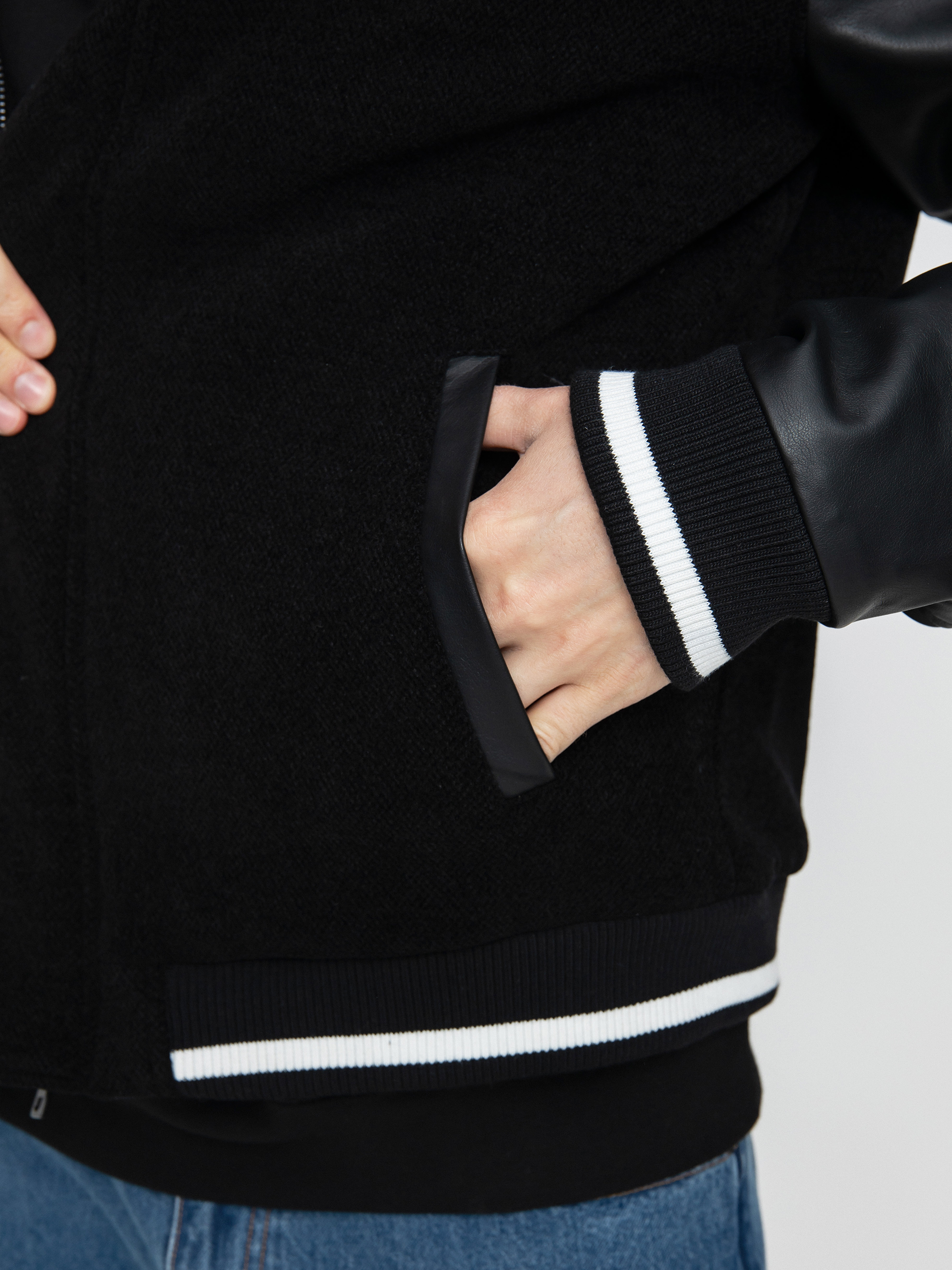 Kurtka Prosto Premium Baze (black)