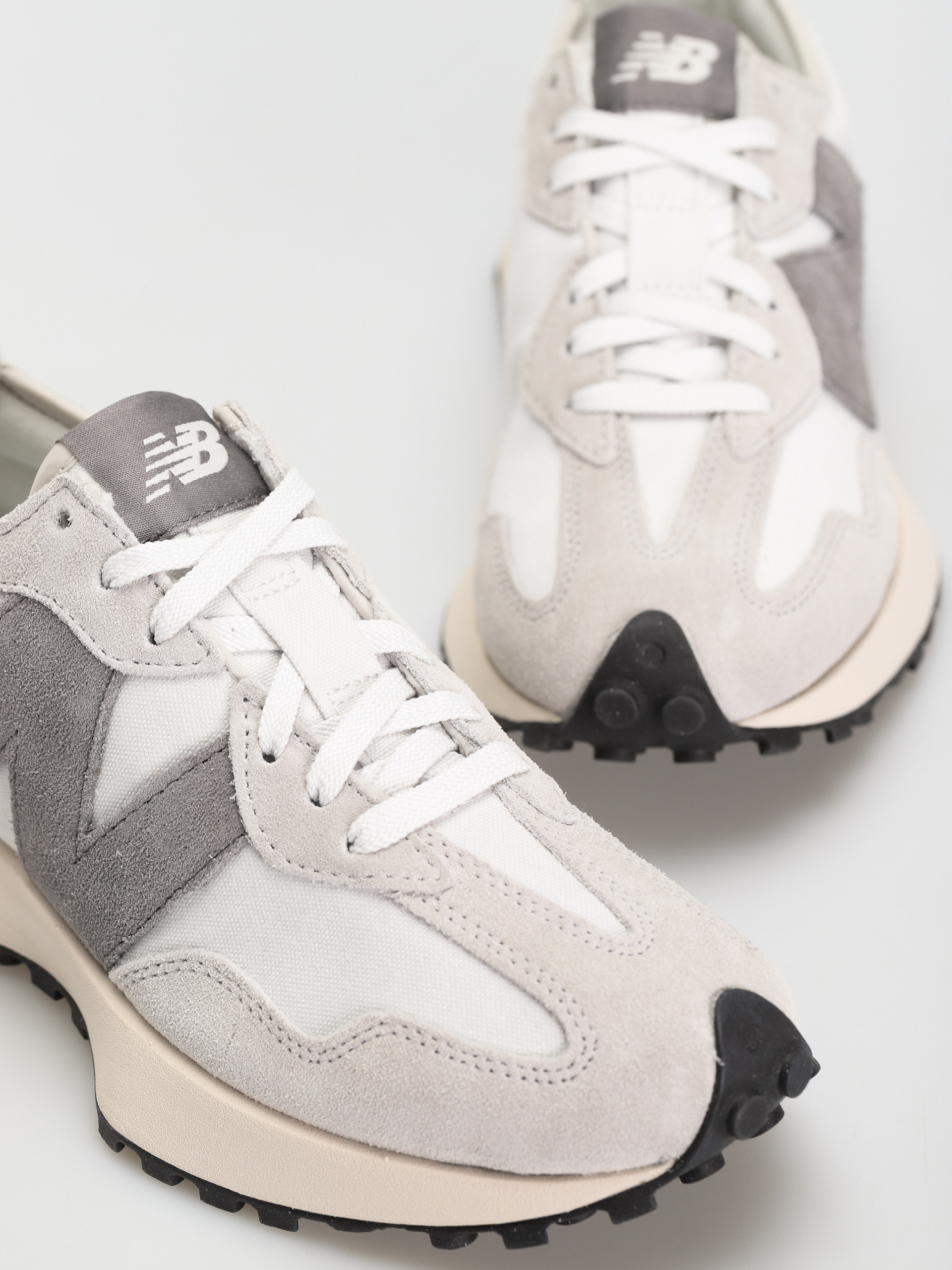 Buty New Balance 327 (nimbus cloud)