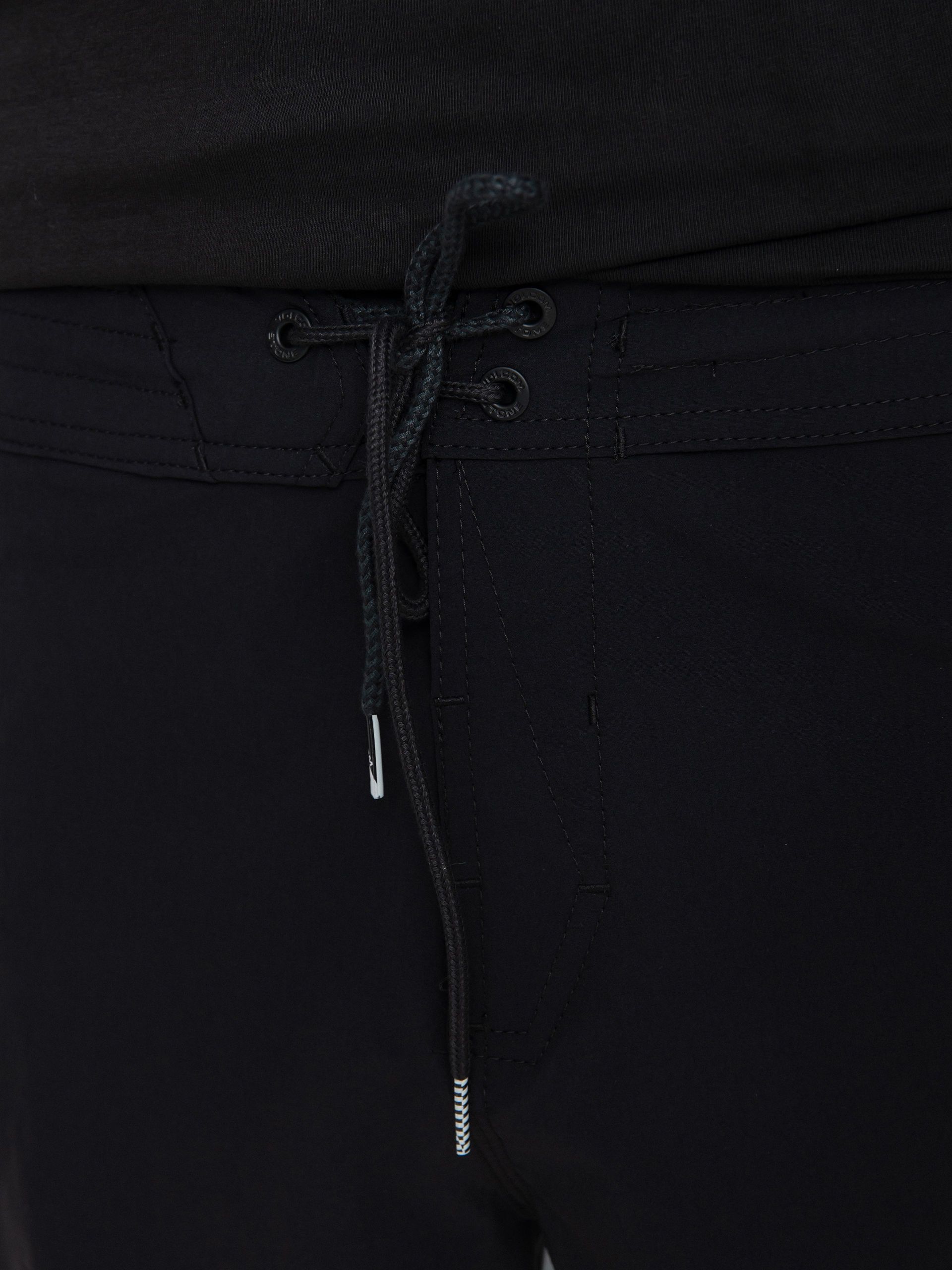 Boardshorty Volcom Redeemer Liberators 18 (black)