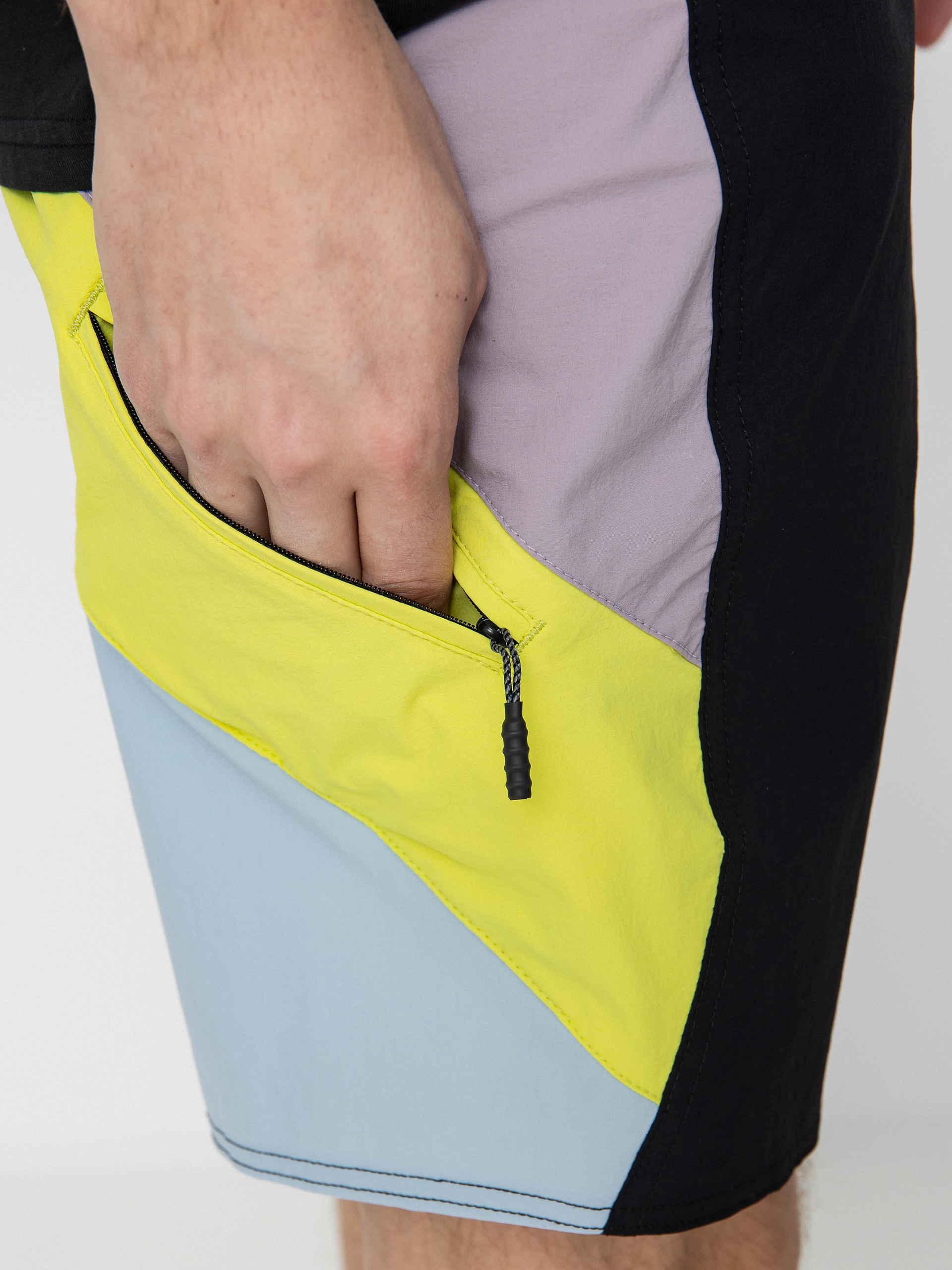 Boardshorty Volcom Redeemer Liberators 18 (black)