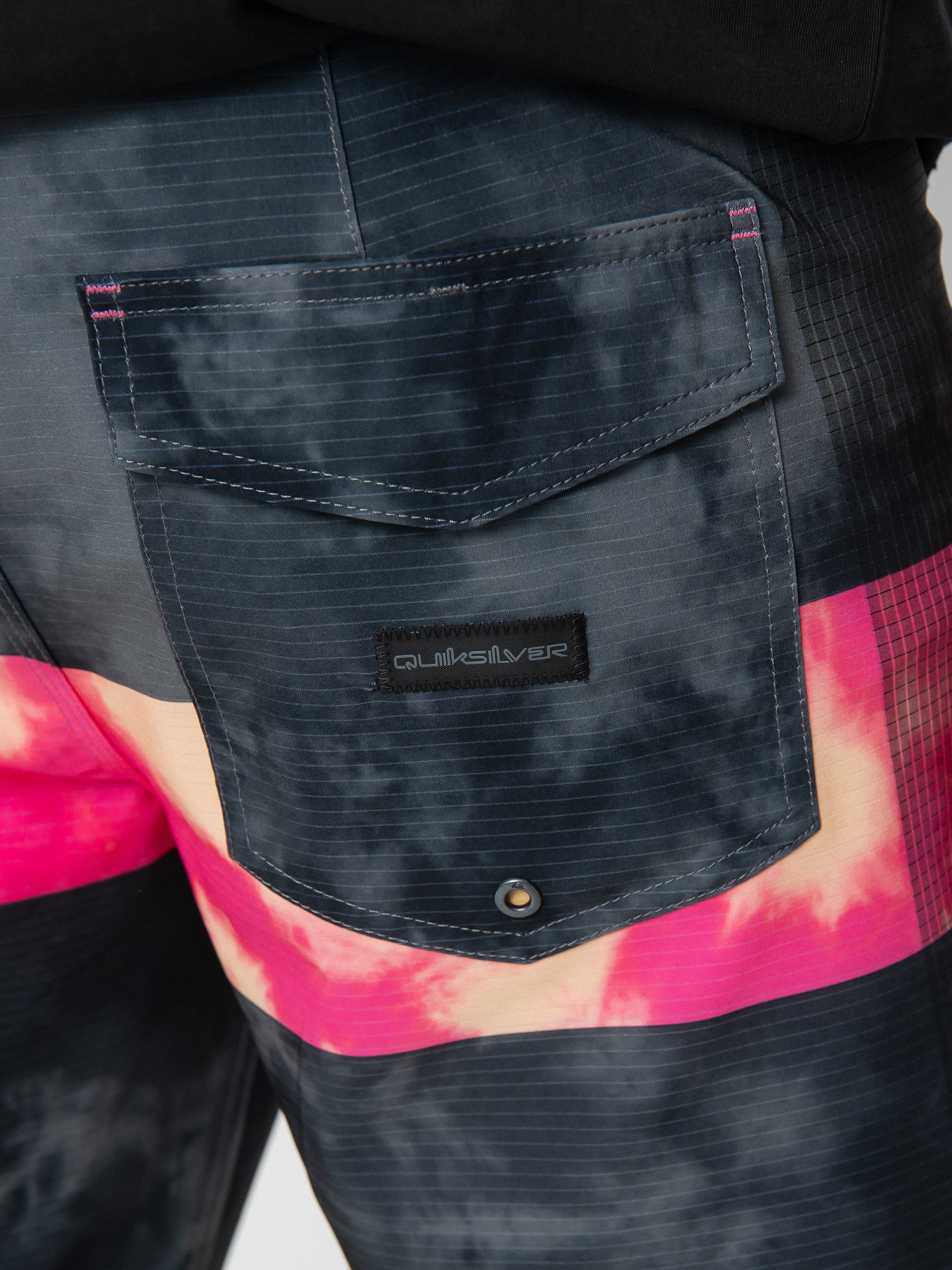 Boardshorty Quiksilver Highlite Arch (shocking pink)